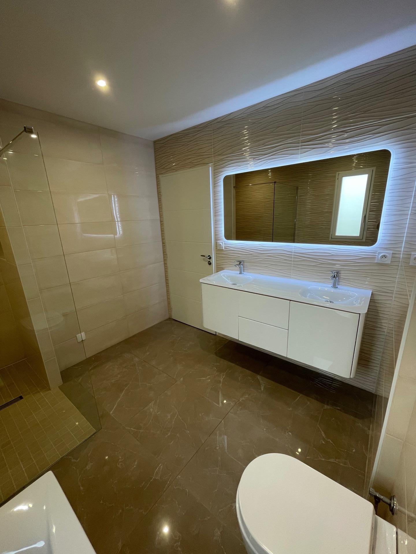 Miniature photo - 3 / 6