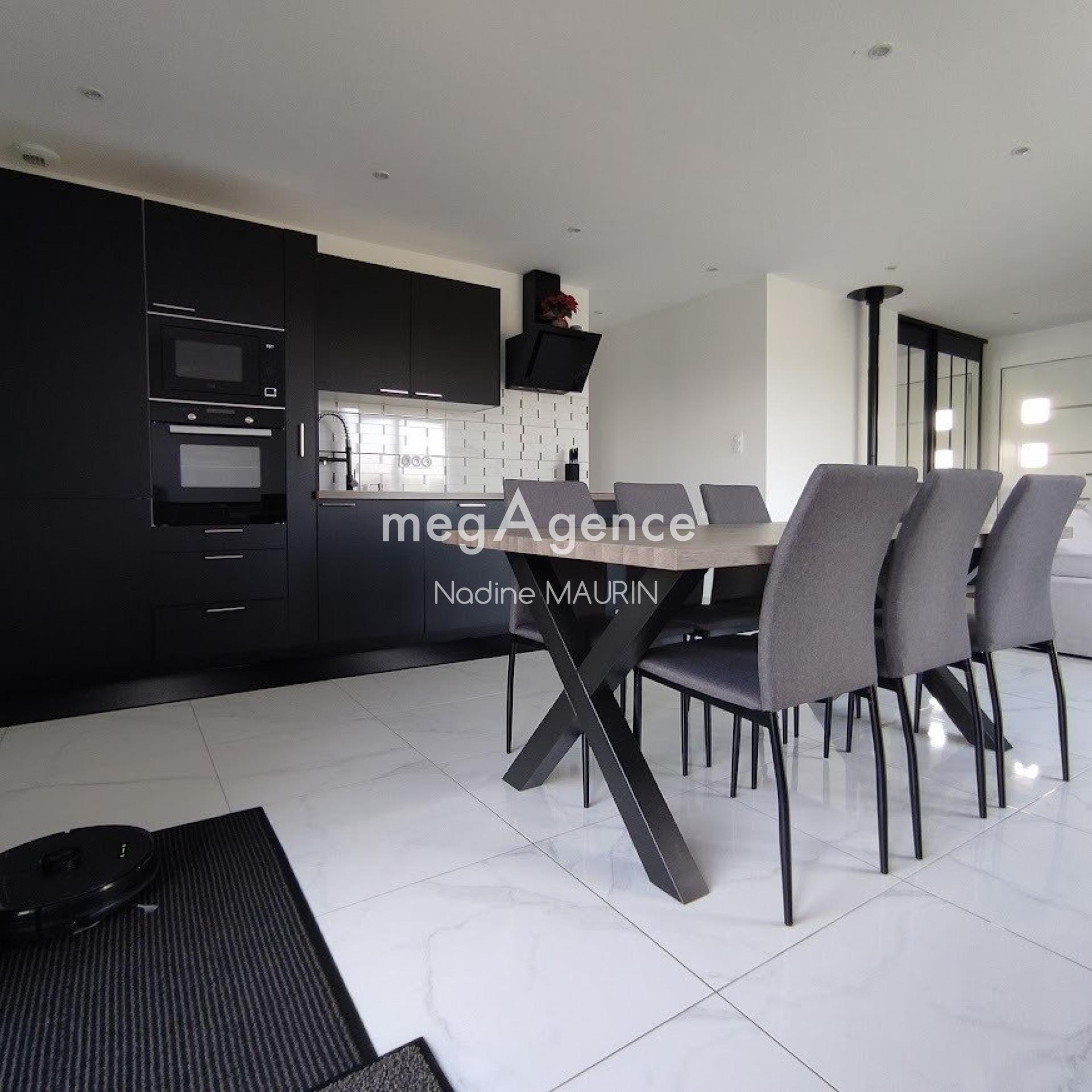 Miniature photo - 5 / 10