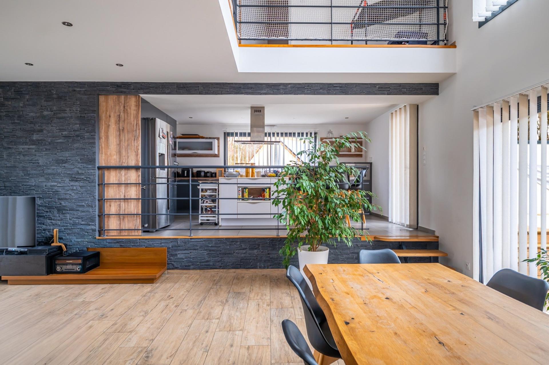 Miniature photo - 8 / 18