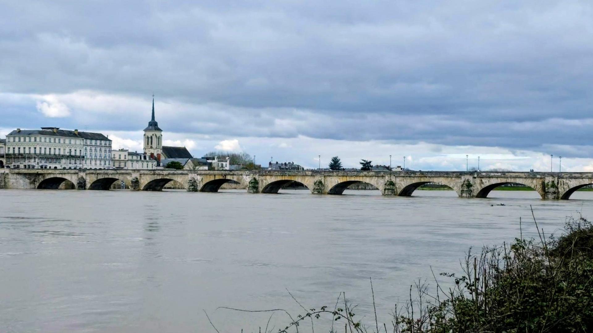 Miniature photo - 8 / 10