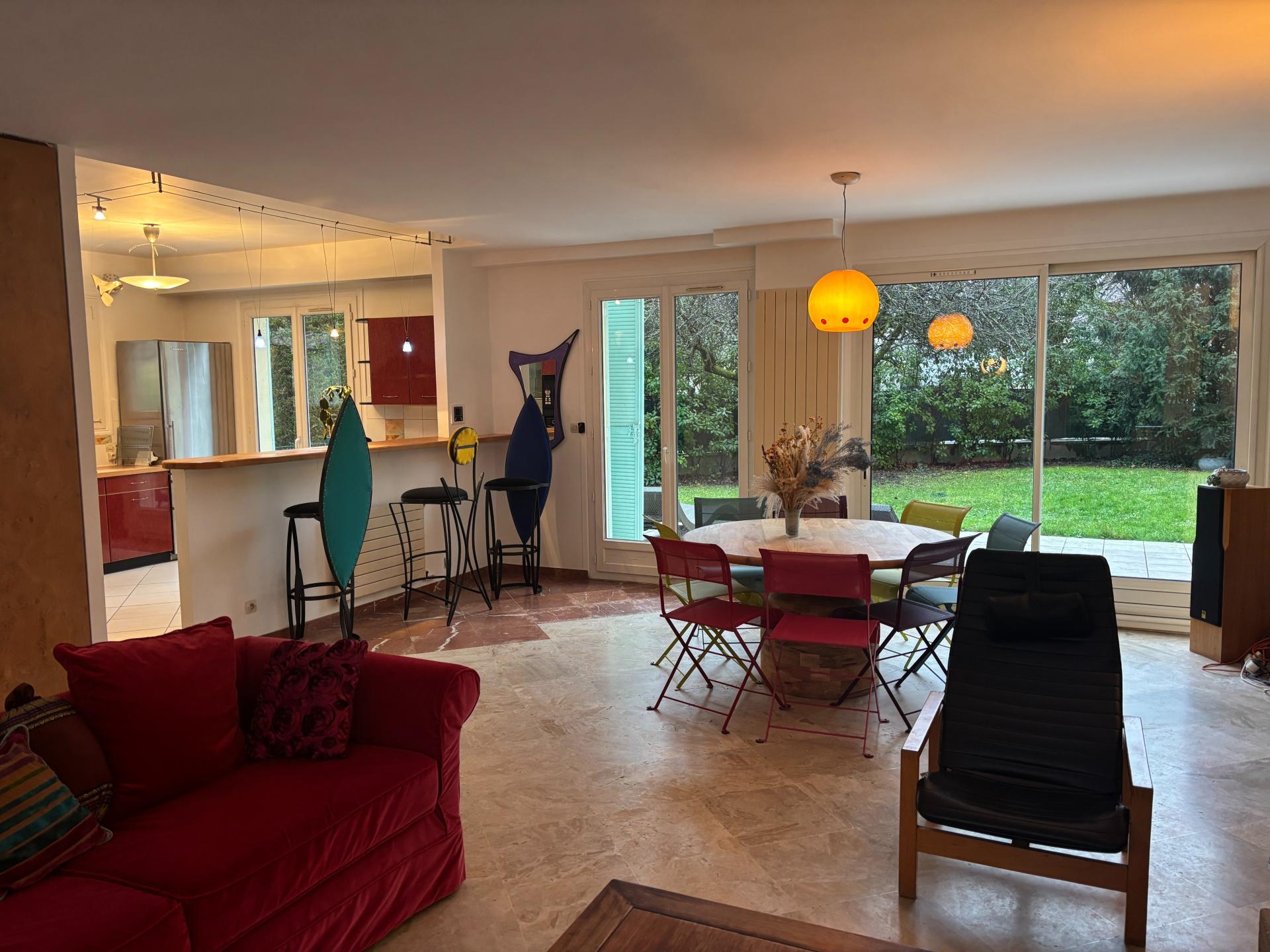 Miniature photo - 5 / 16