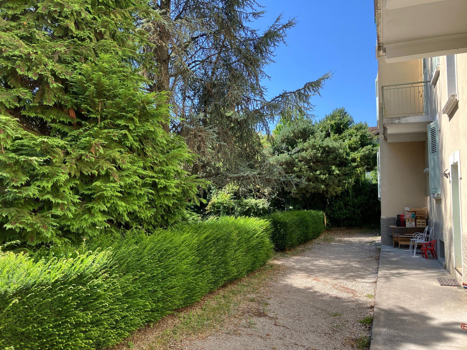 Miniature photo - 6 / 6