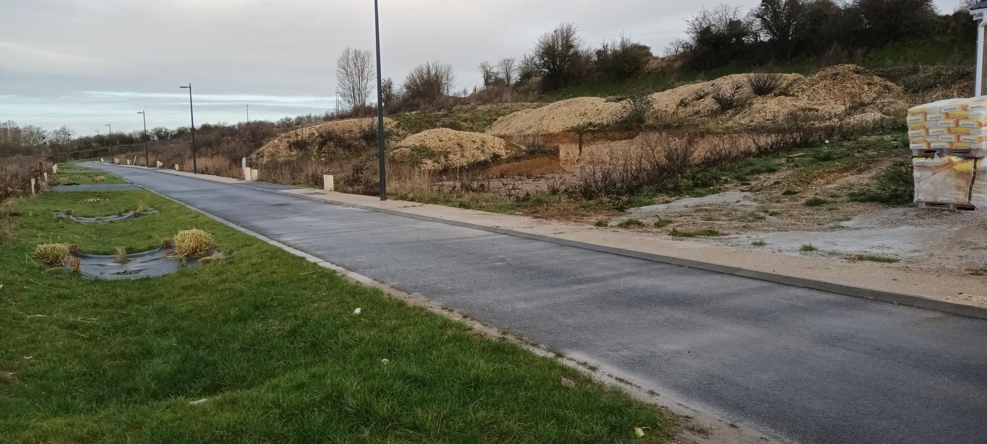 Terrain 7138 m² · à Gamaches · 200 000 €