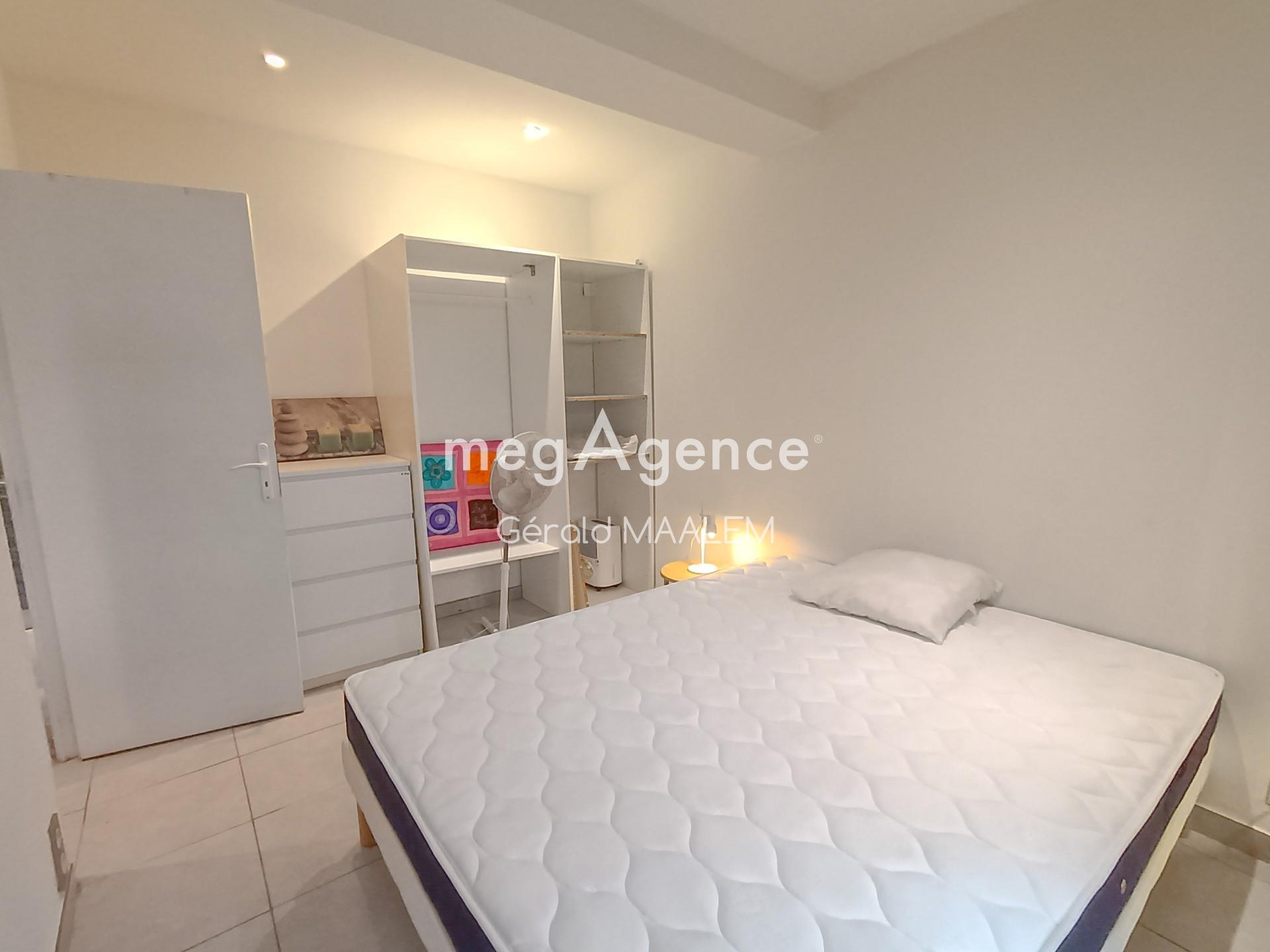 Miniature photo - 3 / 4