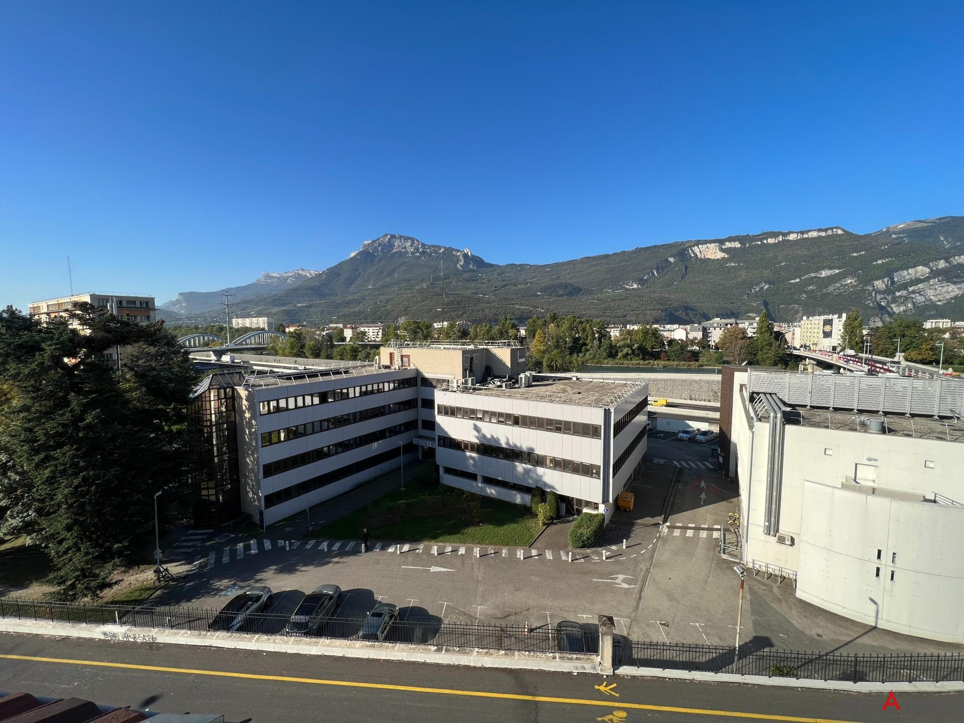 Miniature photo - 13 / 14