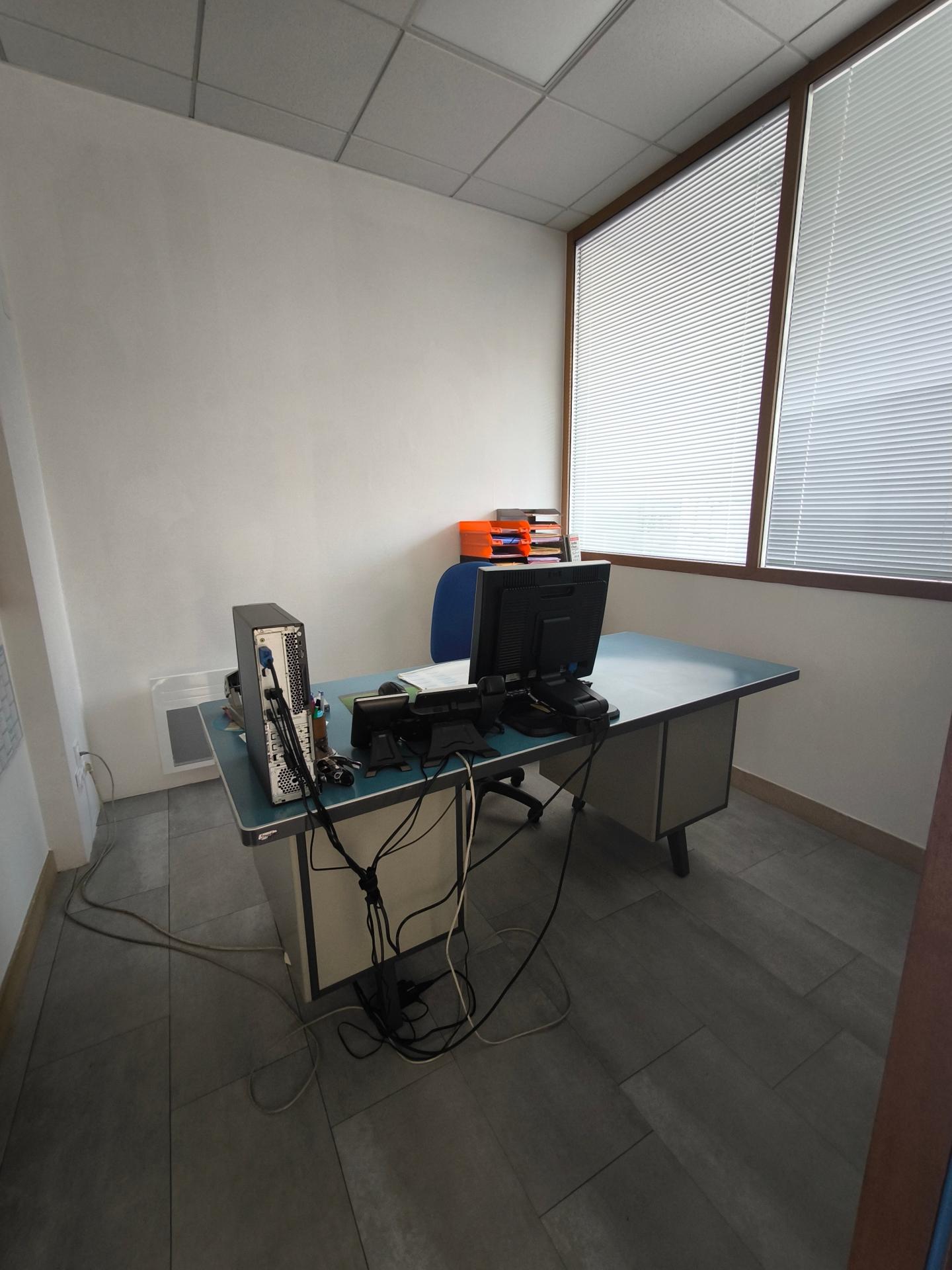 Miniature photo - 3 / 7