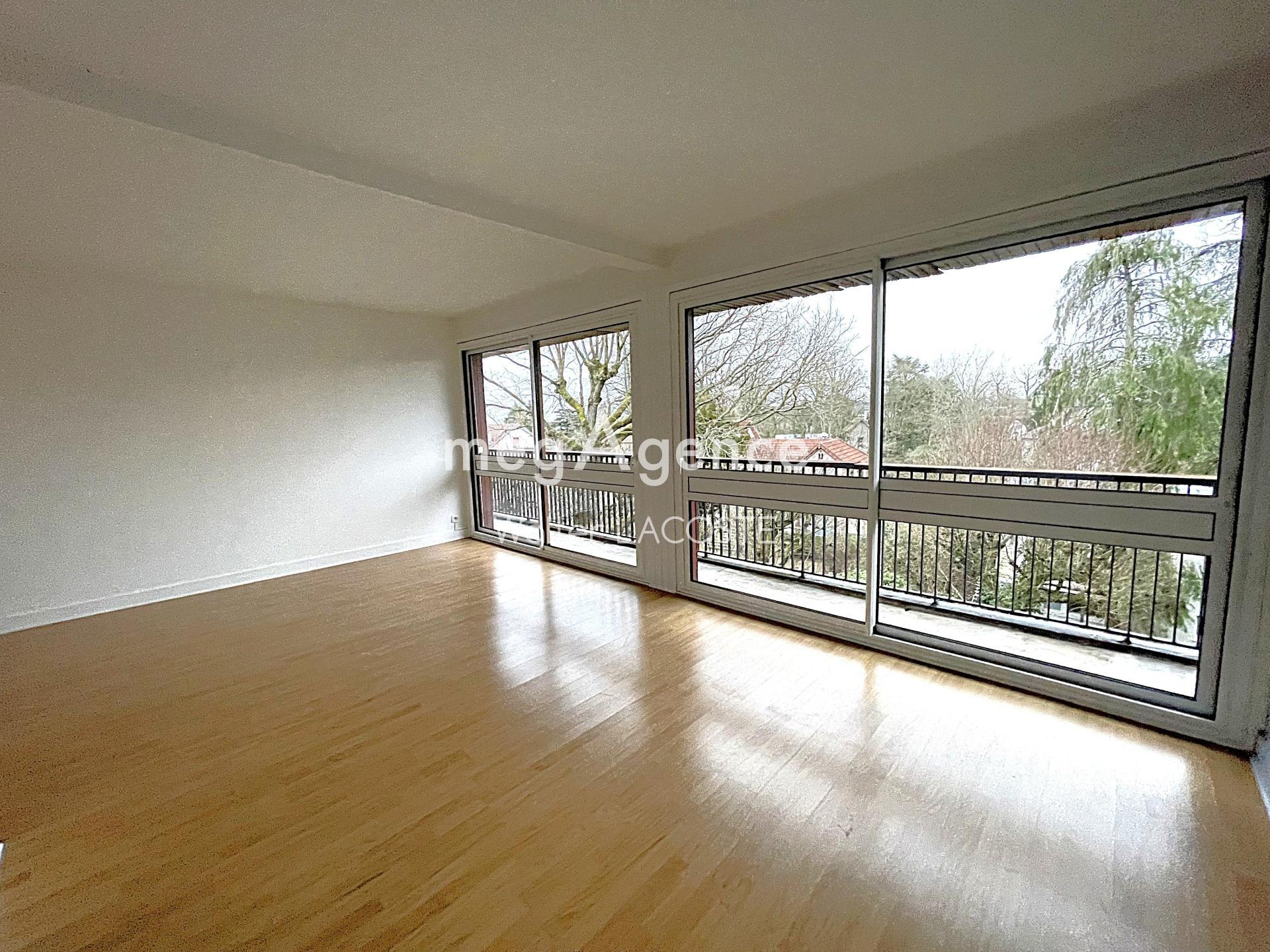 Miniature photo - 2 / 10