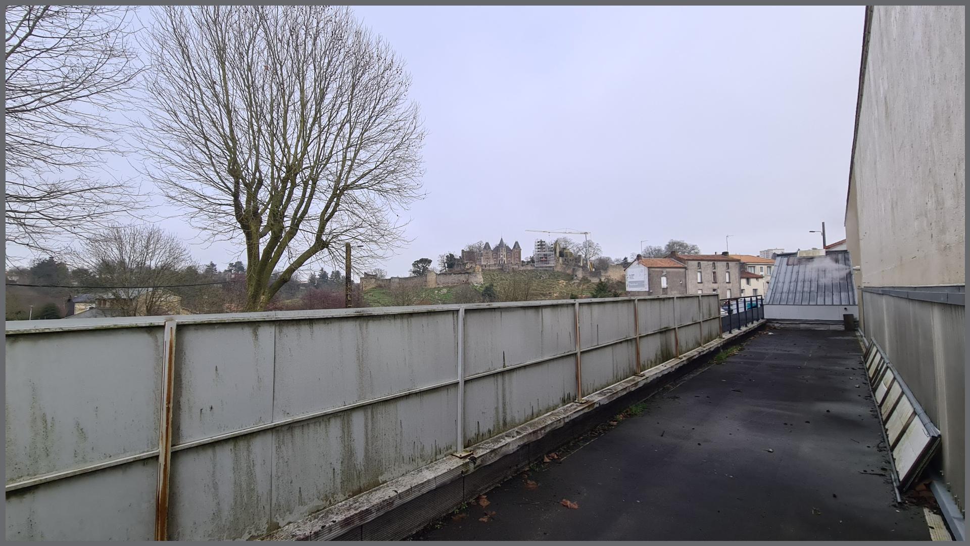 Miniature photo - 12 / 13