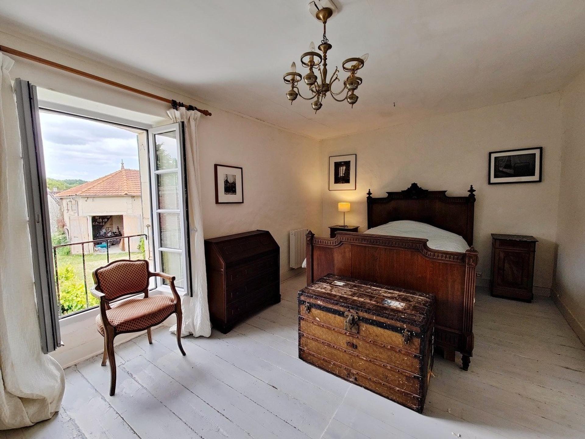 Miniature photo - 10 / 17