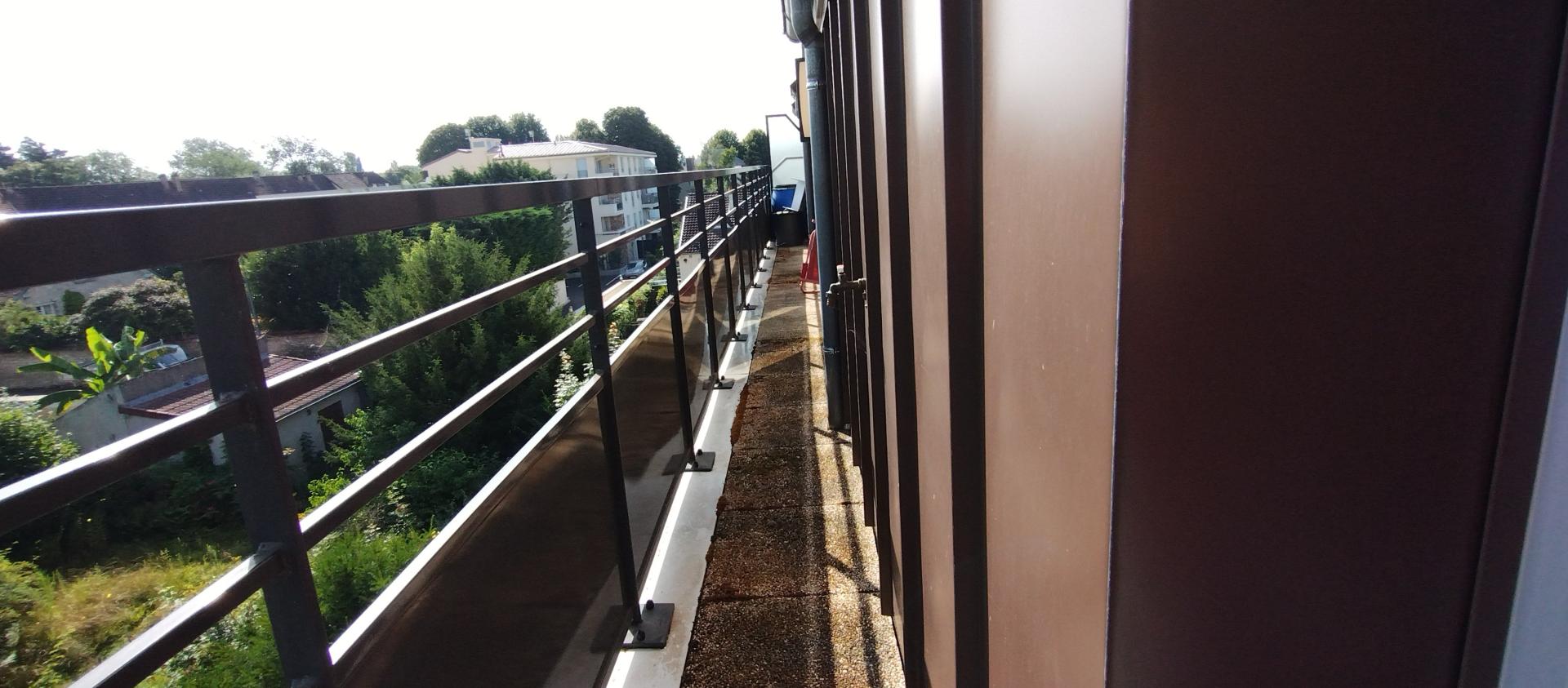 Miniature photo - 10 / 10