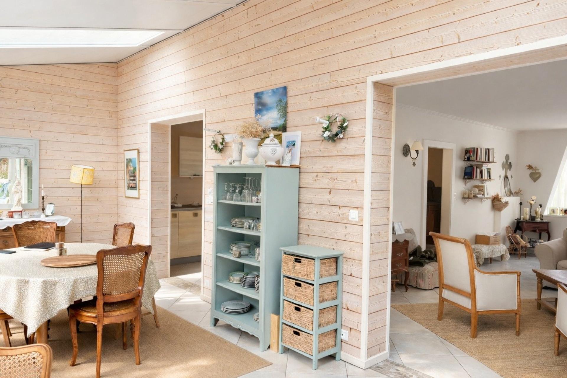 Miniature photo - 2 / 10