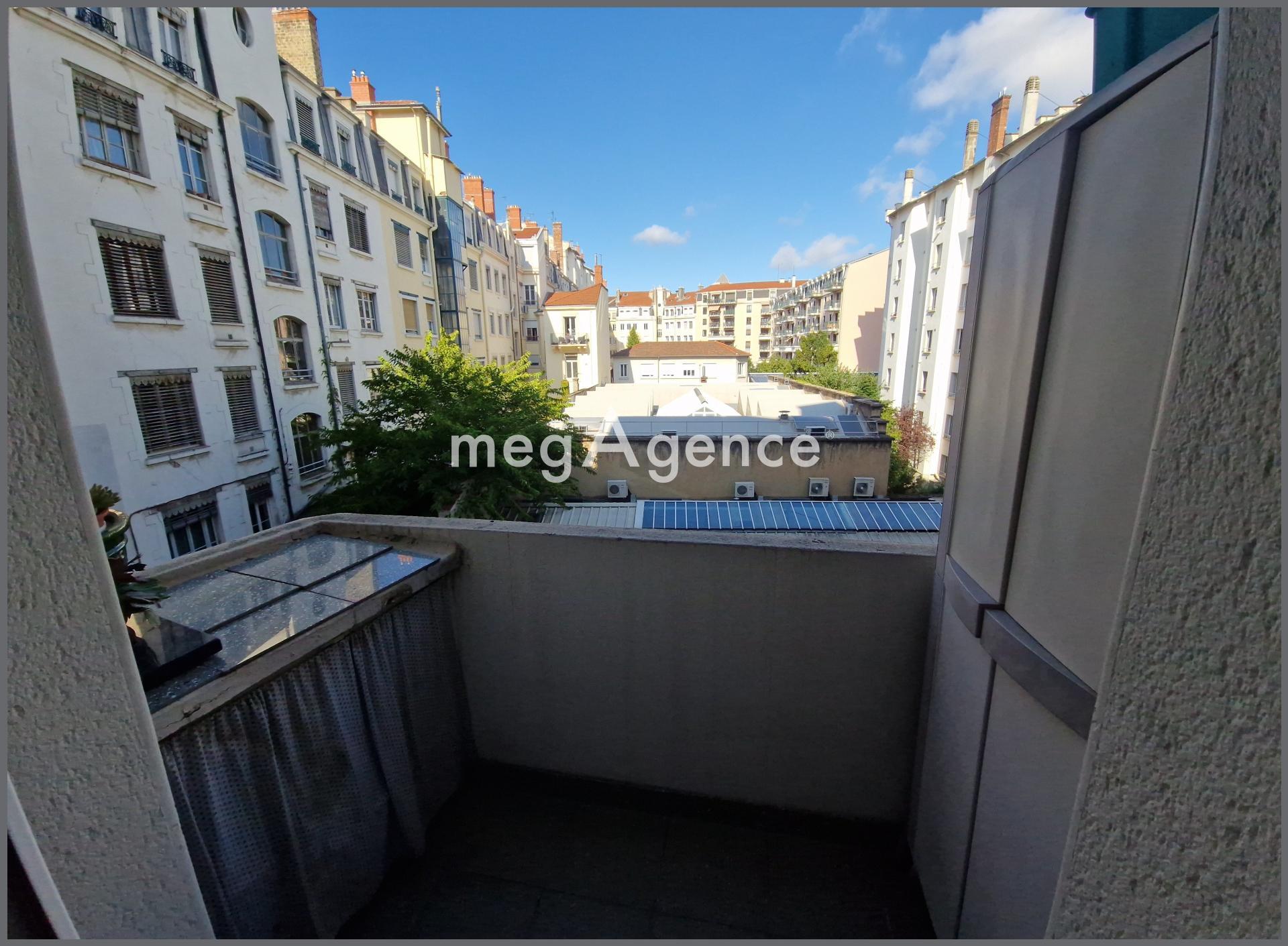 Miniature photo - 16 / 17