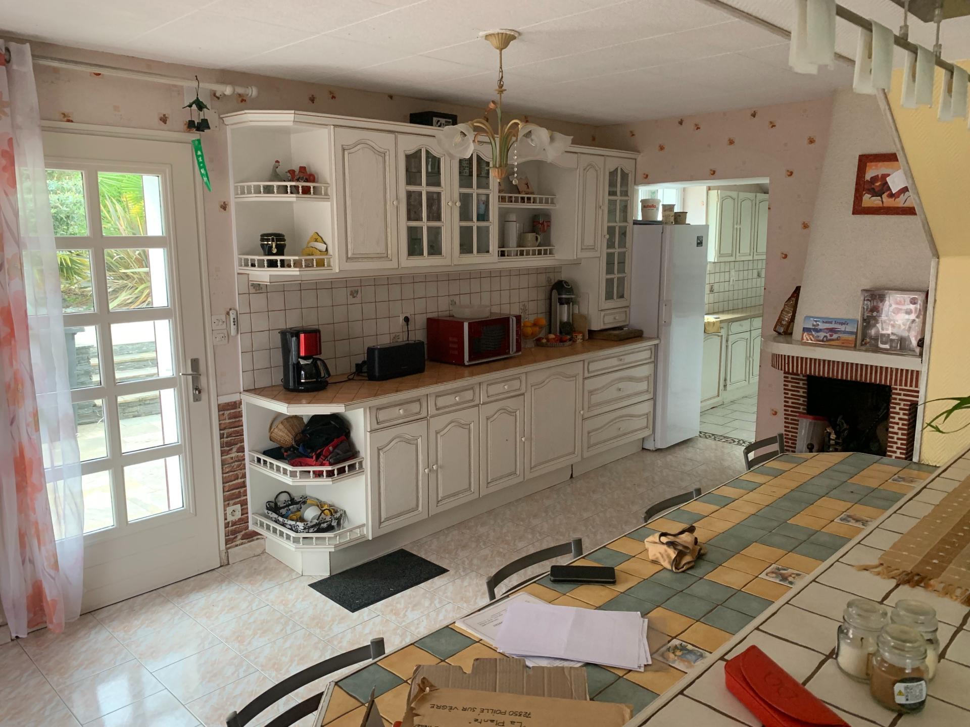 Miniature photo - 2 / 17