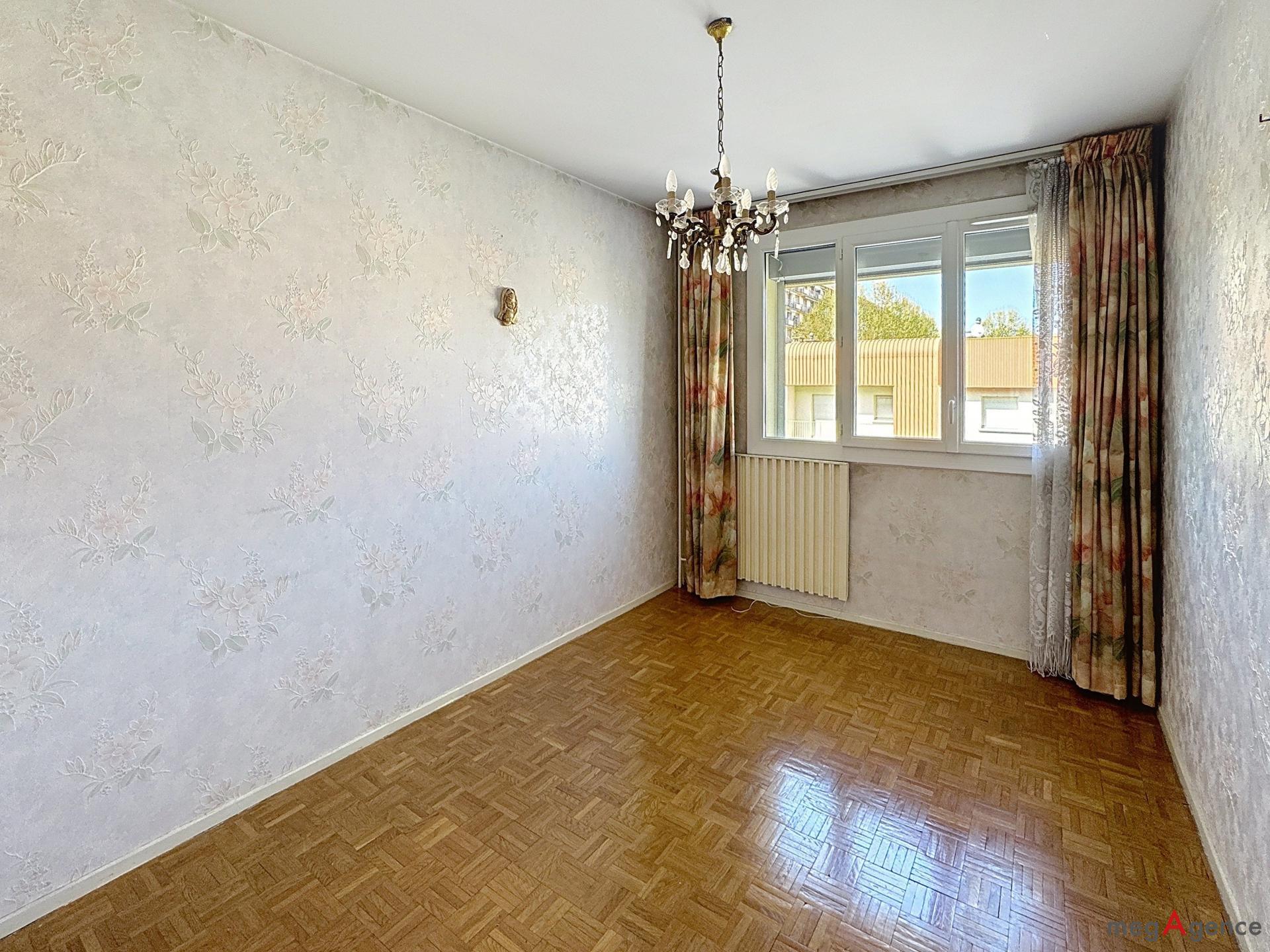 Miniature photo - 9 / 11