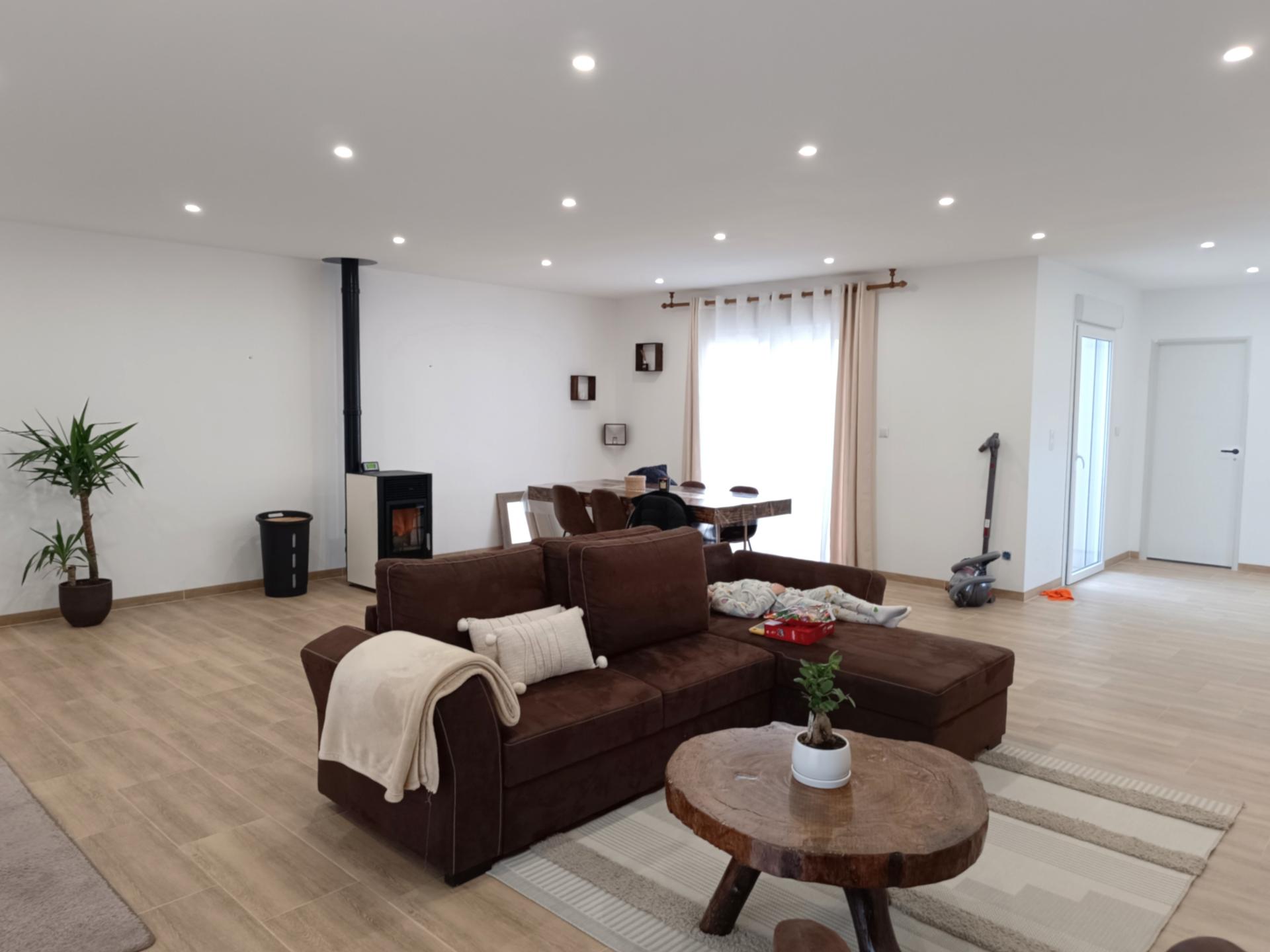 Miniature photo - 2 / 9