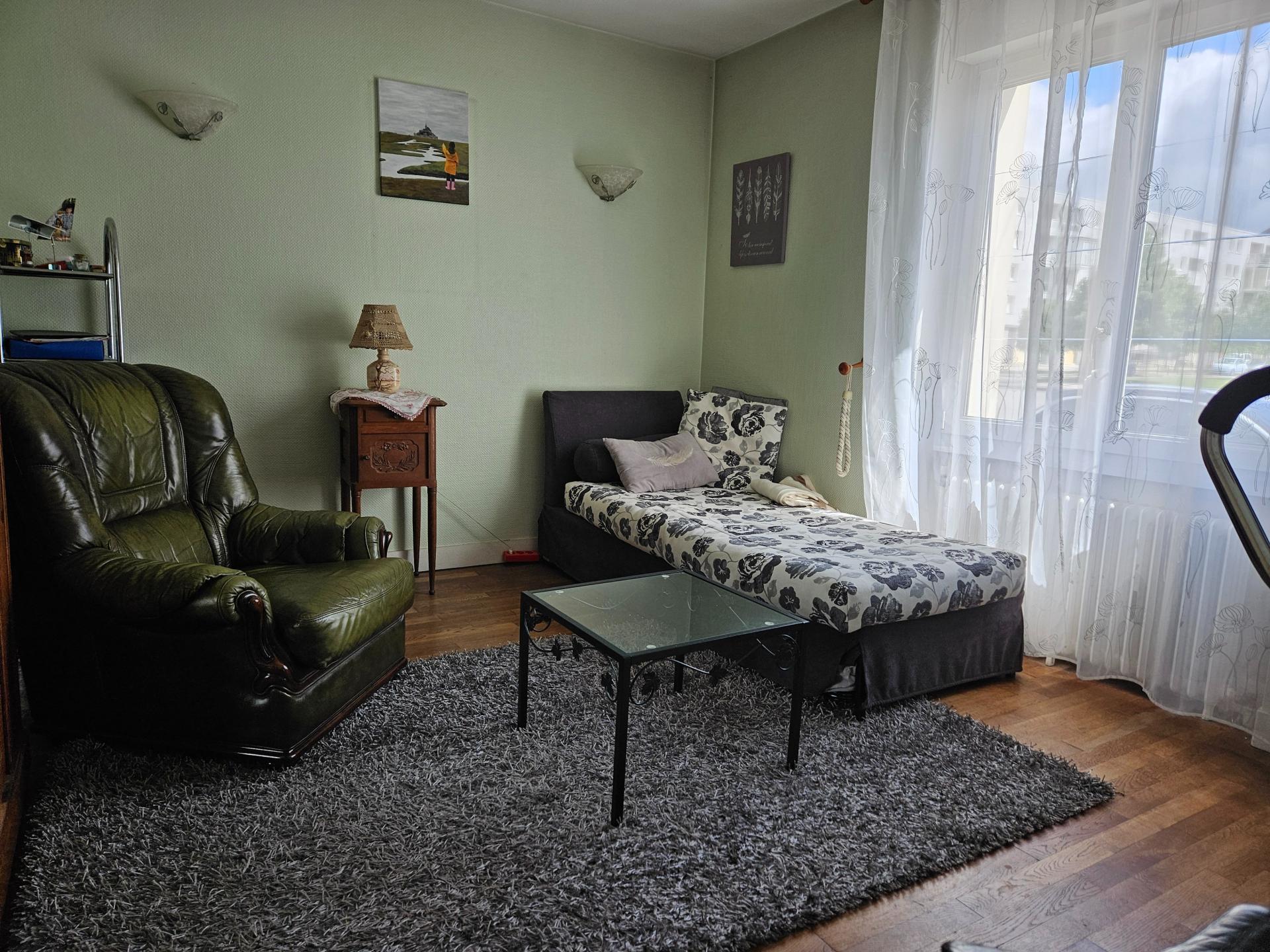 Miniature photo - 5 / 10