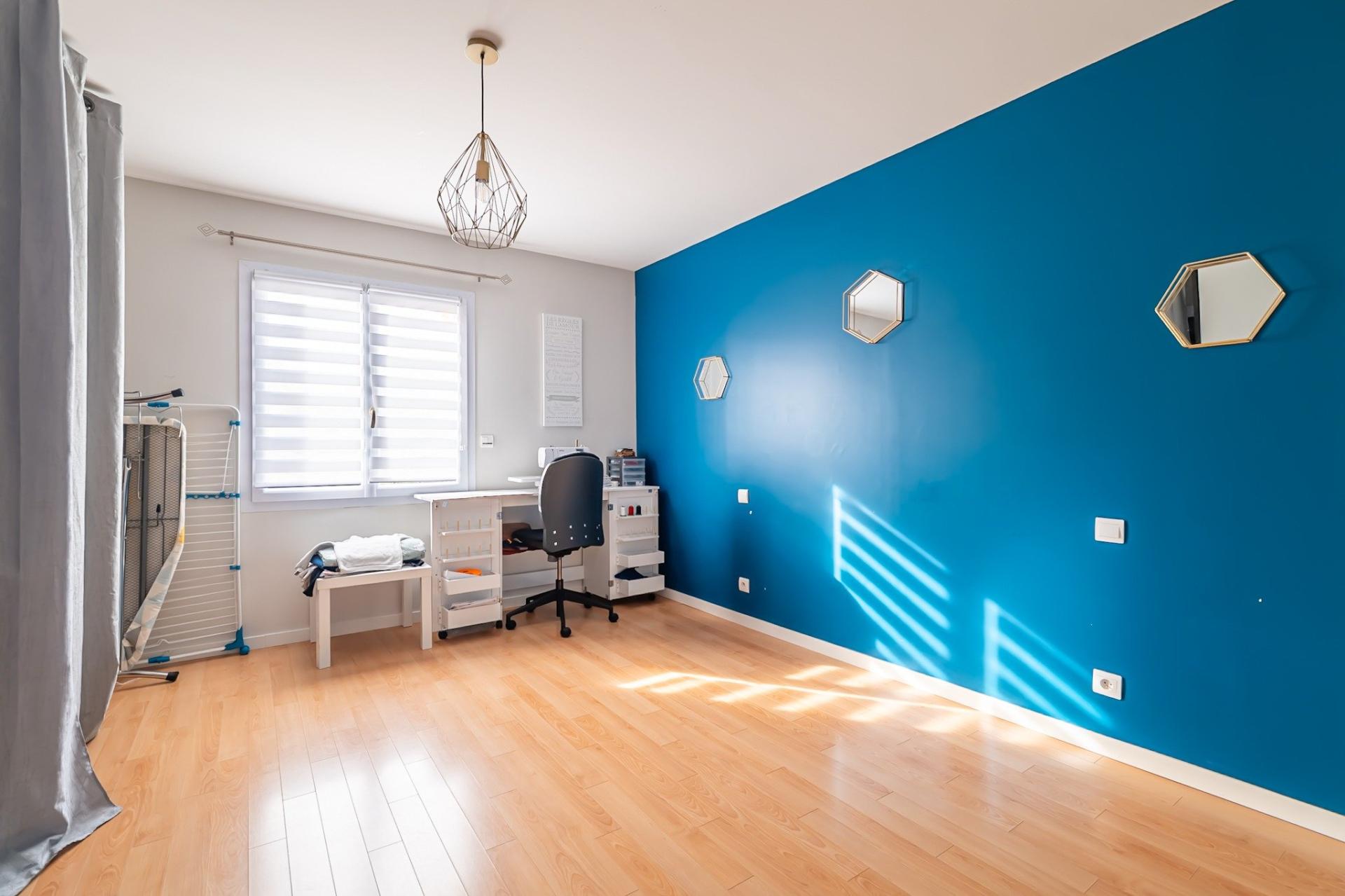 Miniature photo - 5 / 12