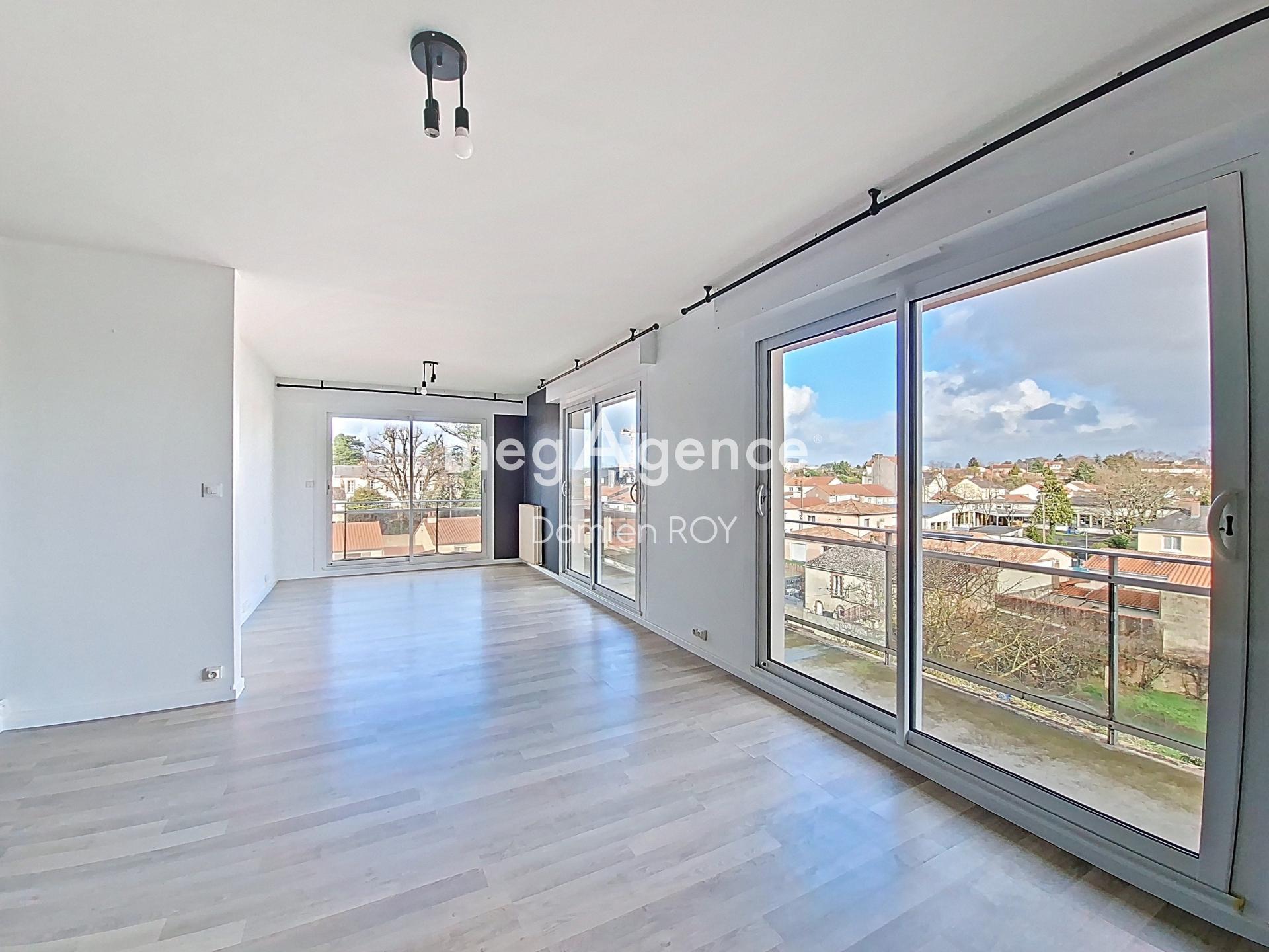 Miniature photo - 2 / 8