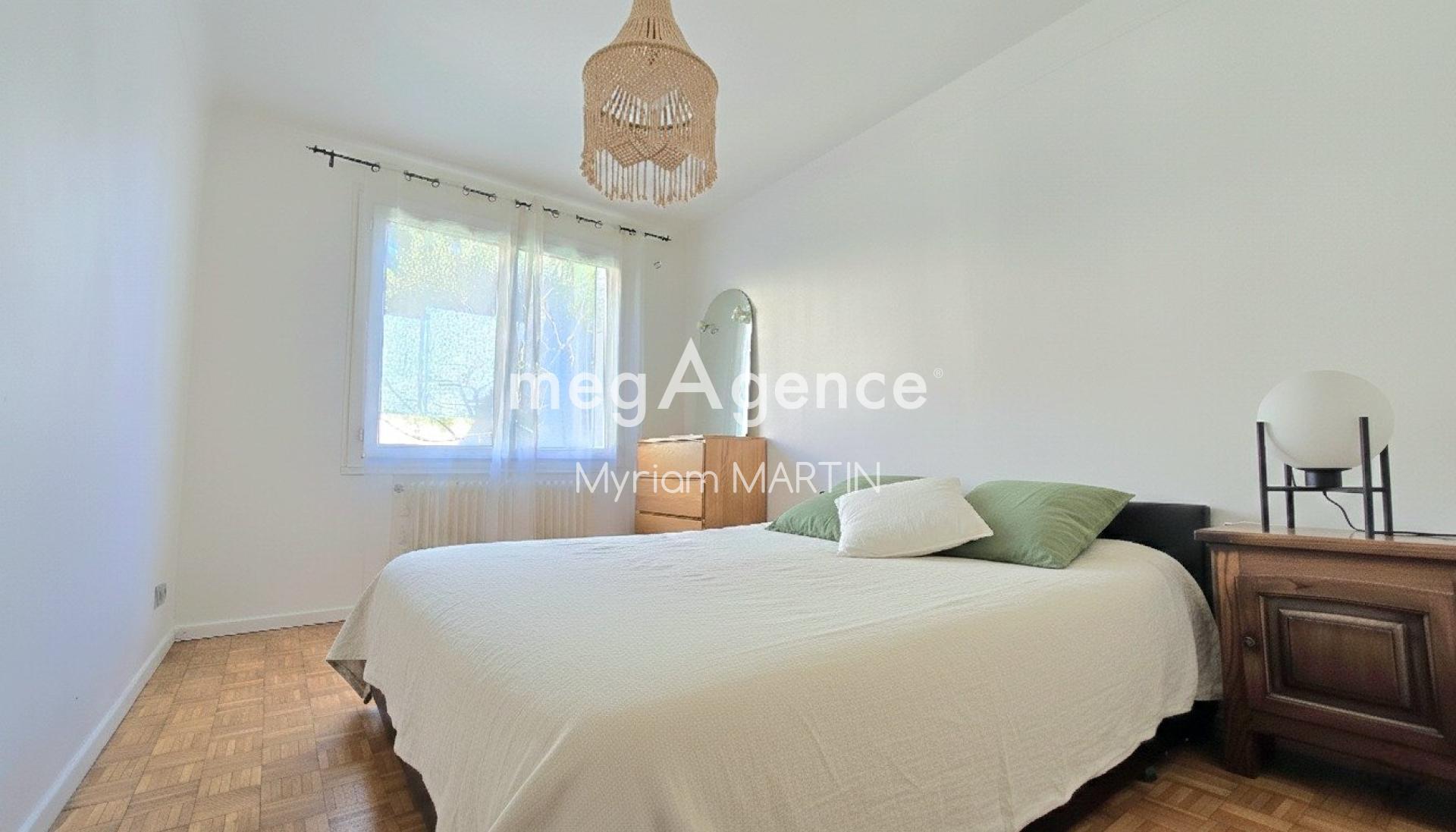 Miniature photo - 8 / 11