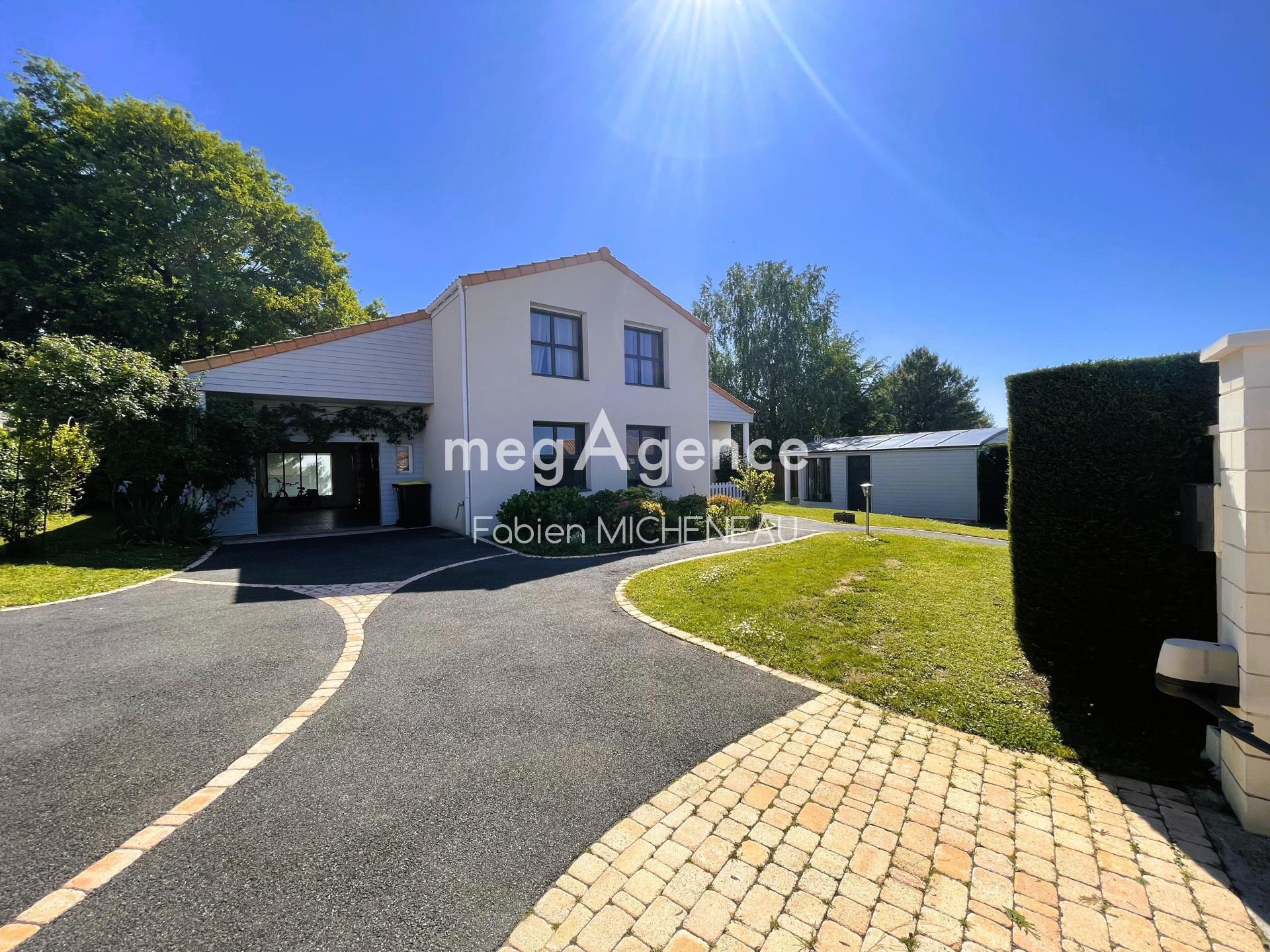 Miniature photo - 17 / 19