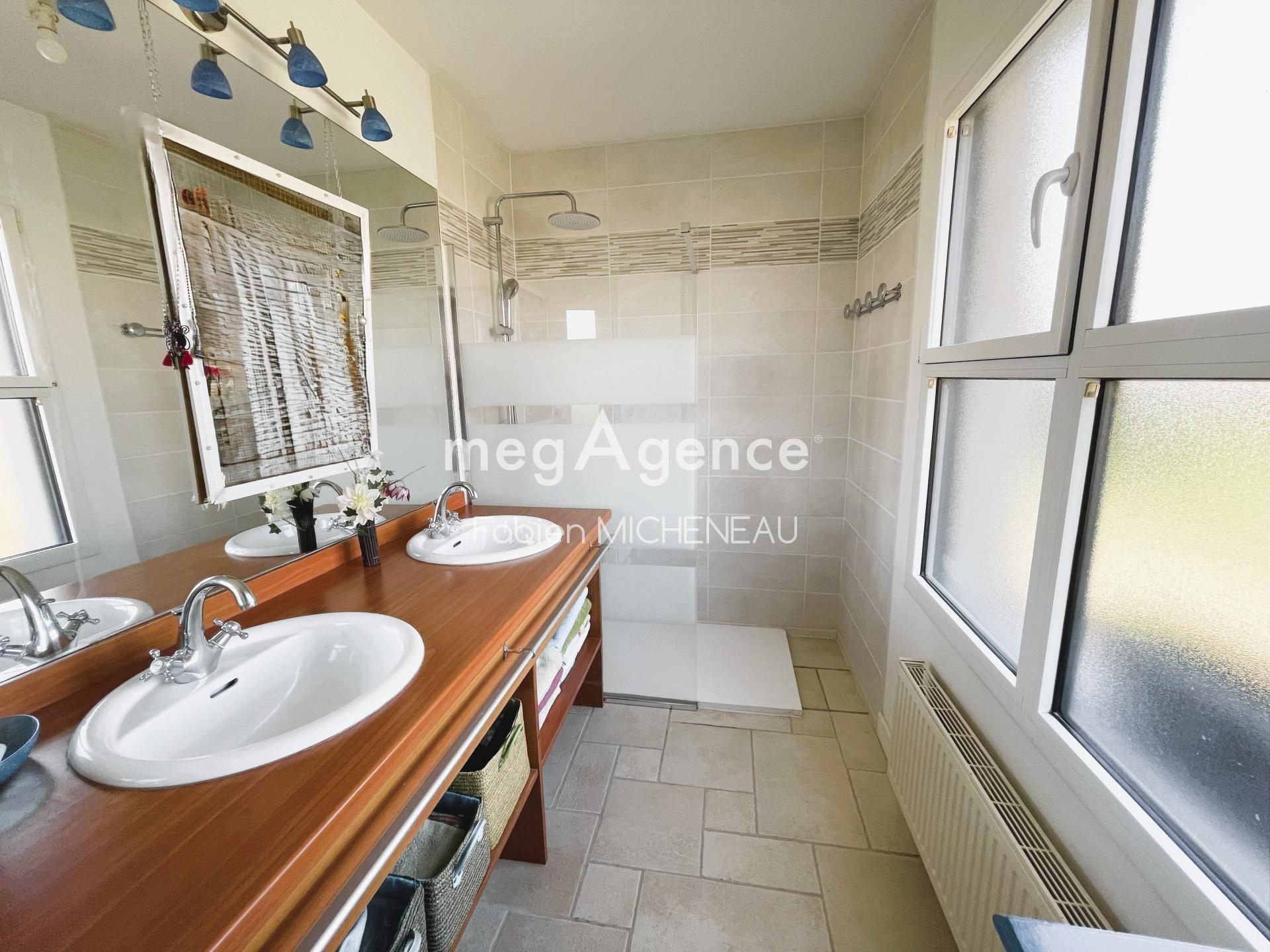 Miniature photo - 9 / 19