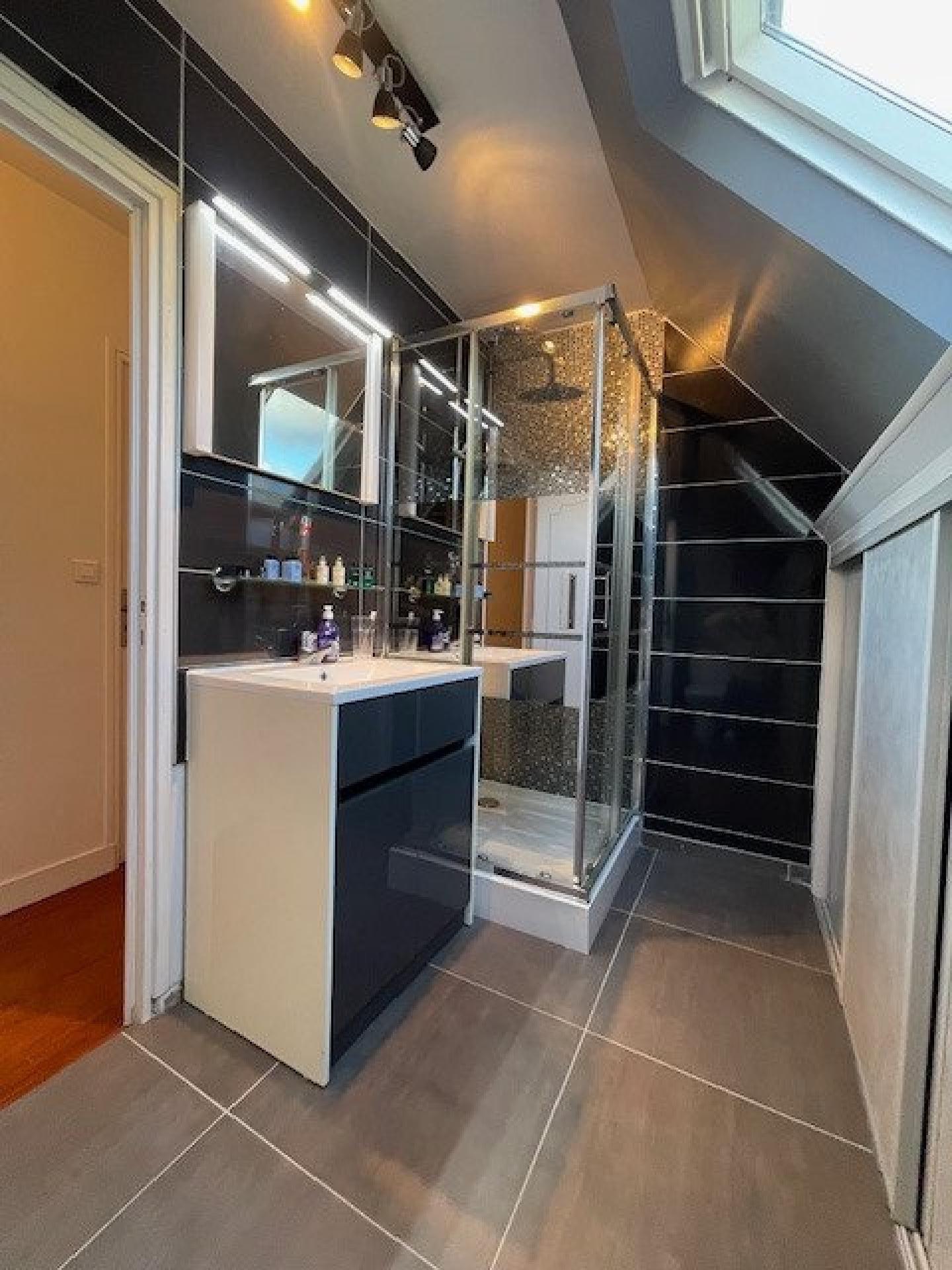 Miniature photo - 15 / 18