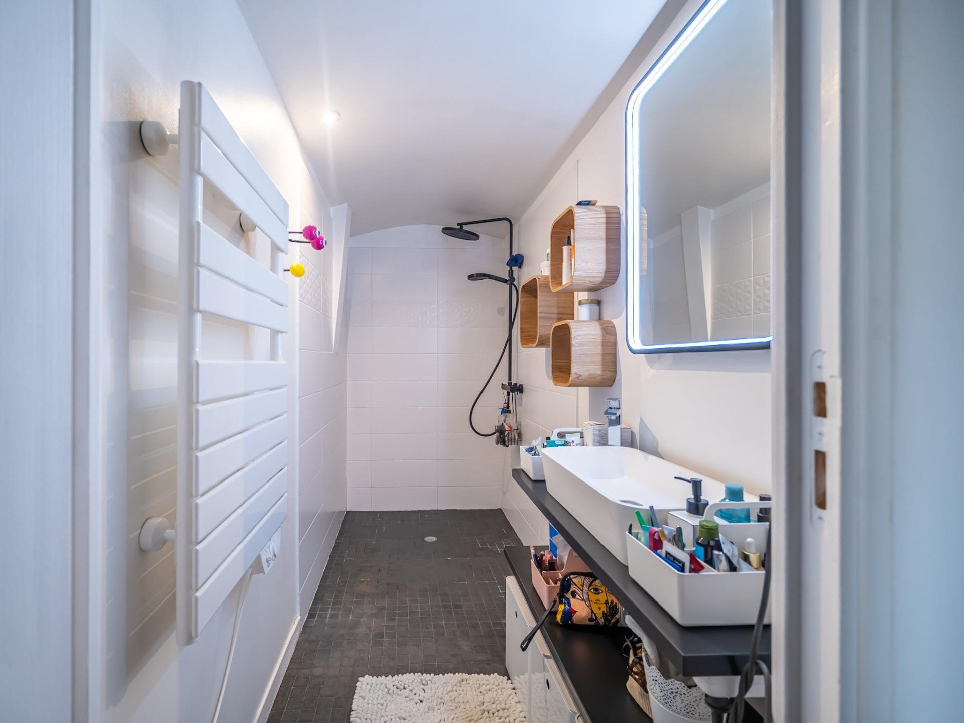 Miniature photo - 8 / 12