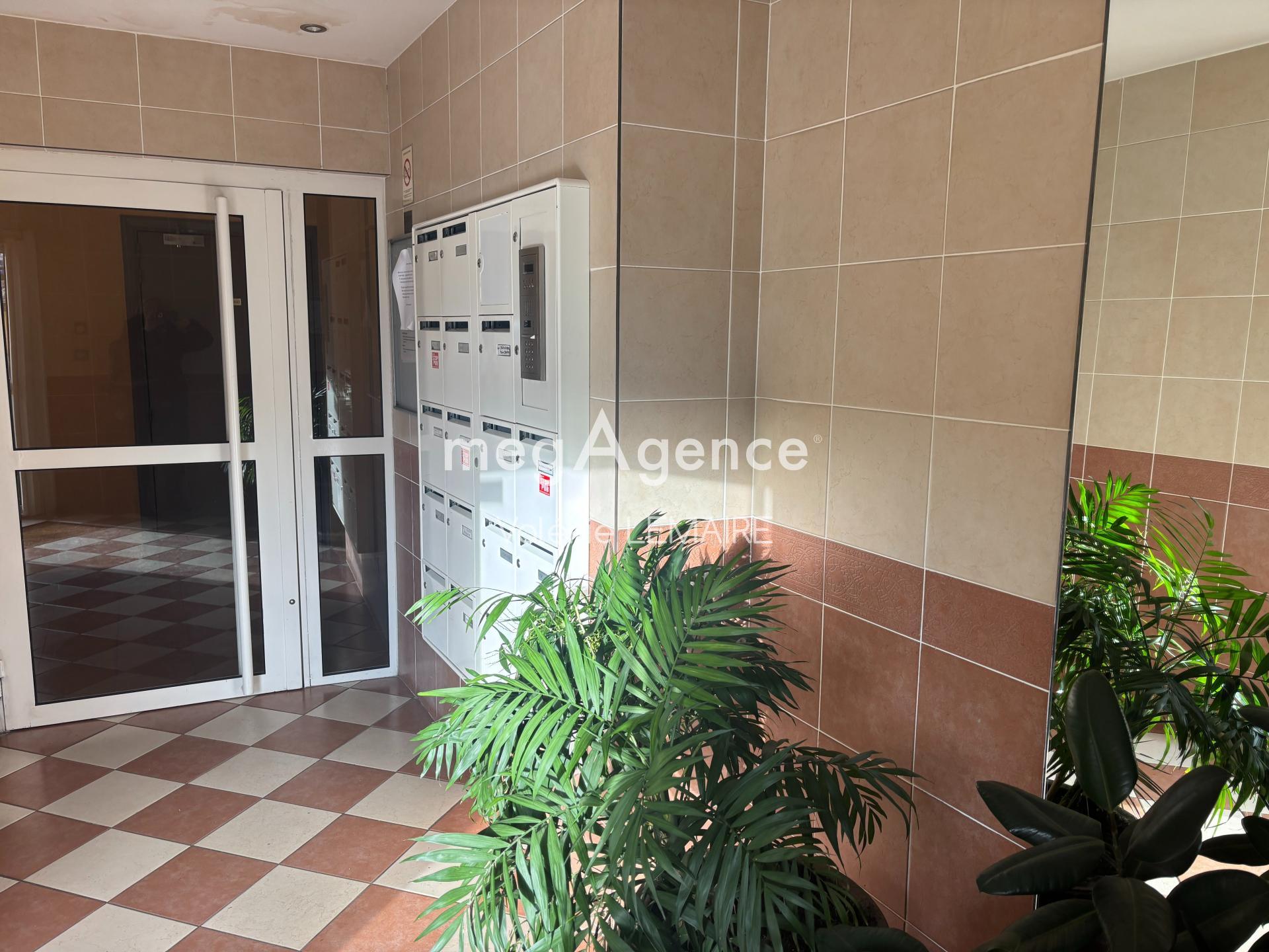 Miniature photo - 17 / 19