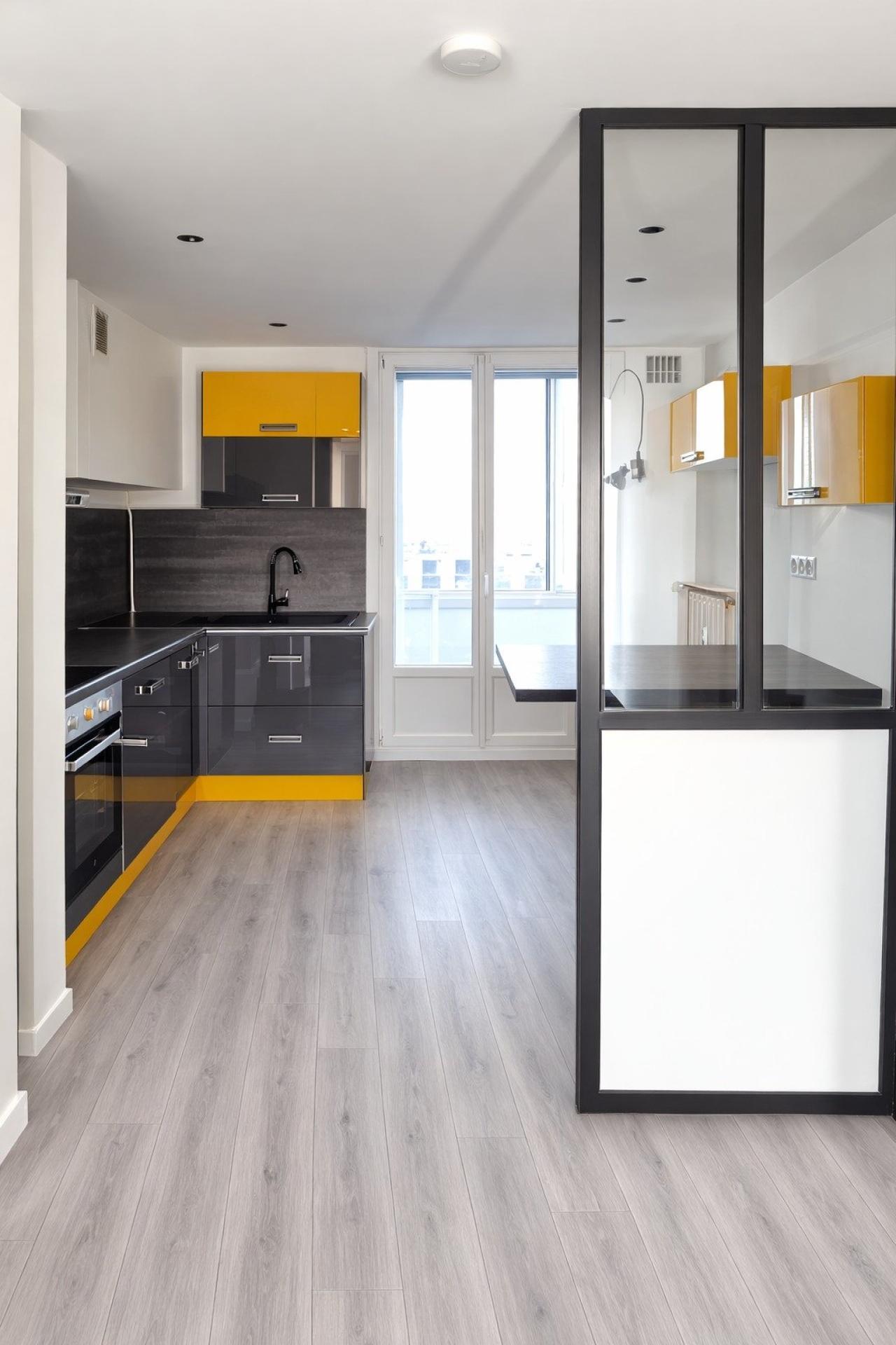 Miniature photo - 2 / 9