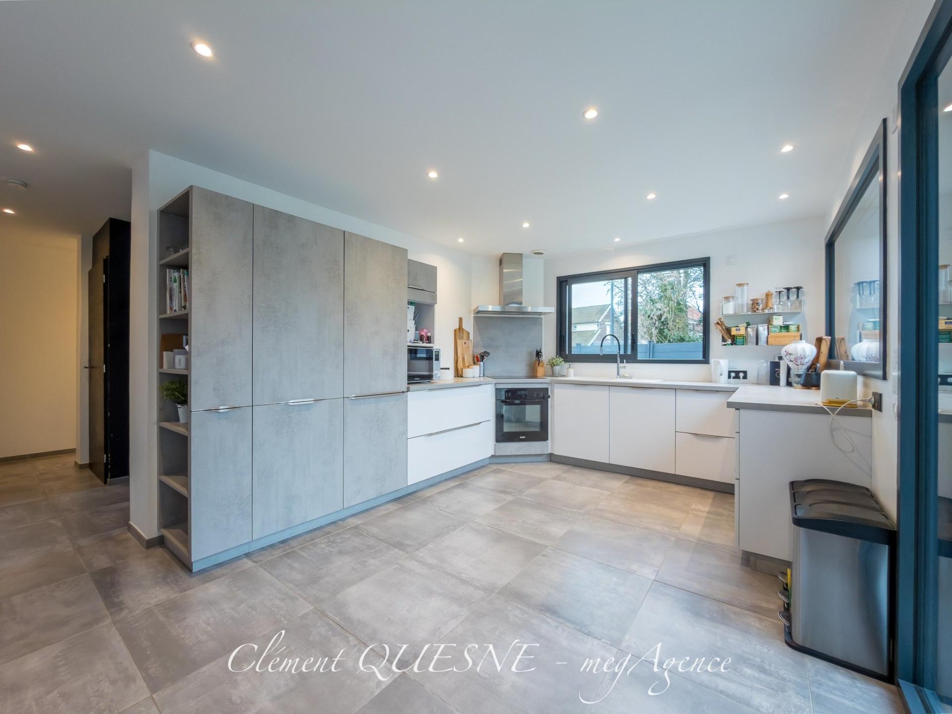 Miniature photo - 9 / 19