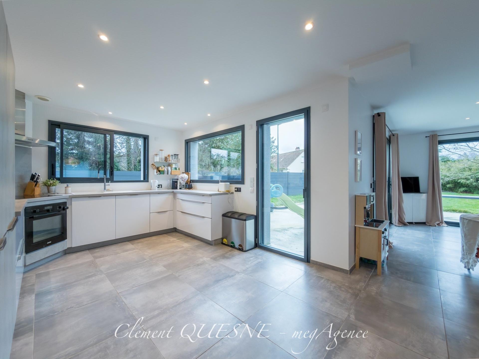 Miniature photo - 8 / 19