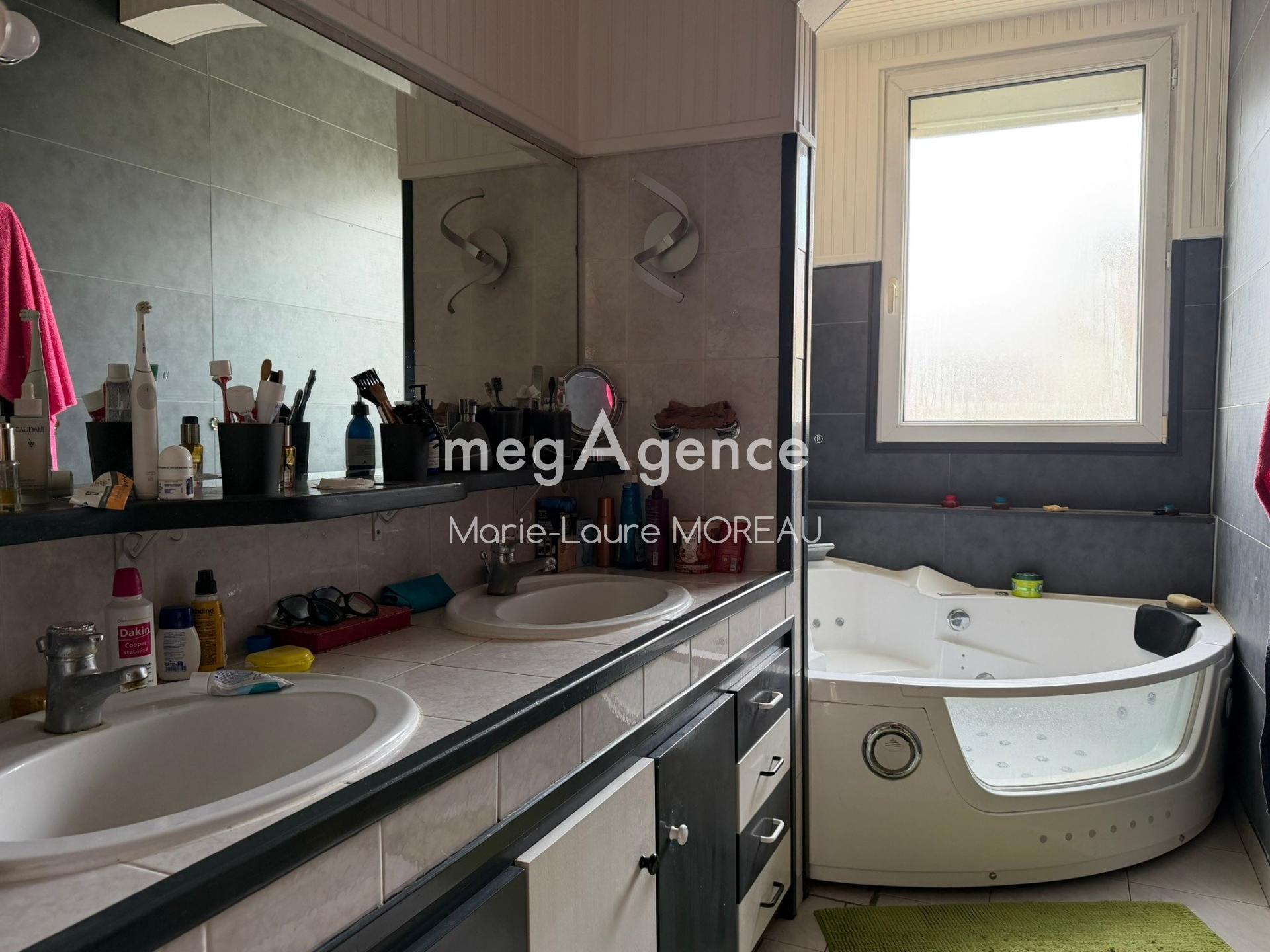 Miniature photo - 12 / 18