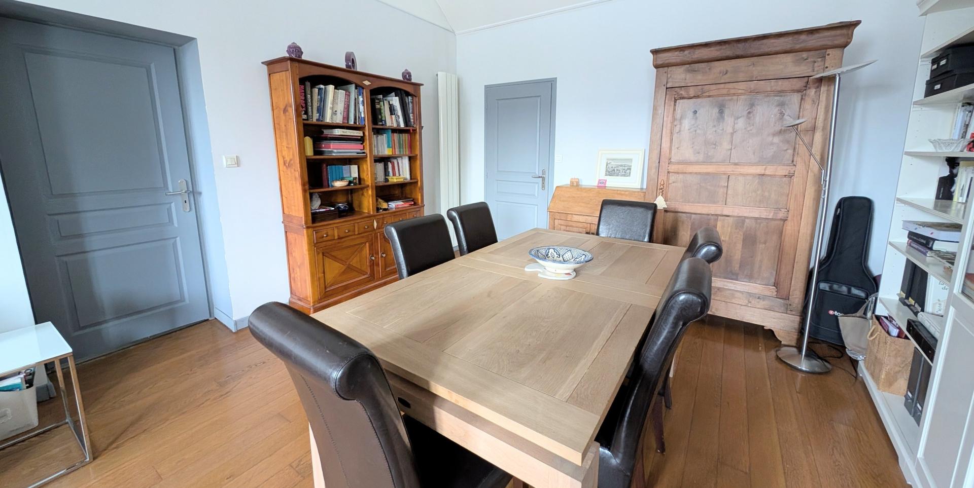 Miniature photo - 8 / 12