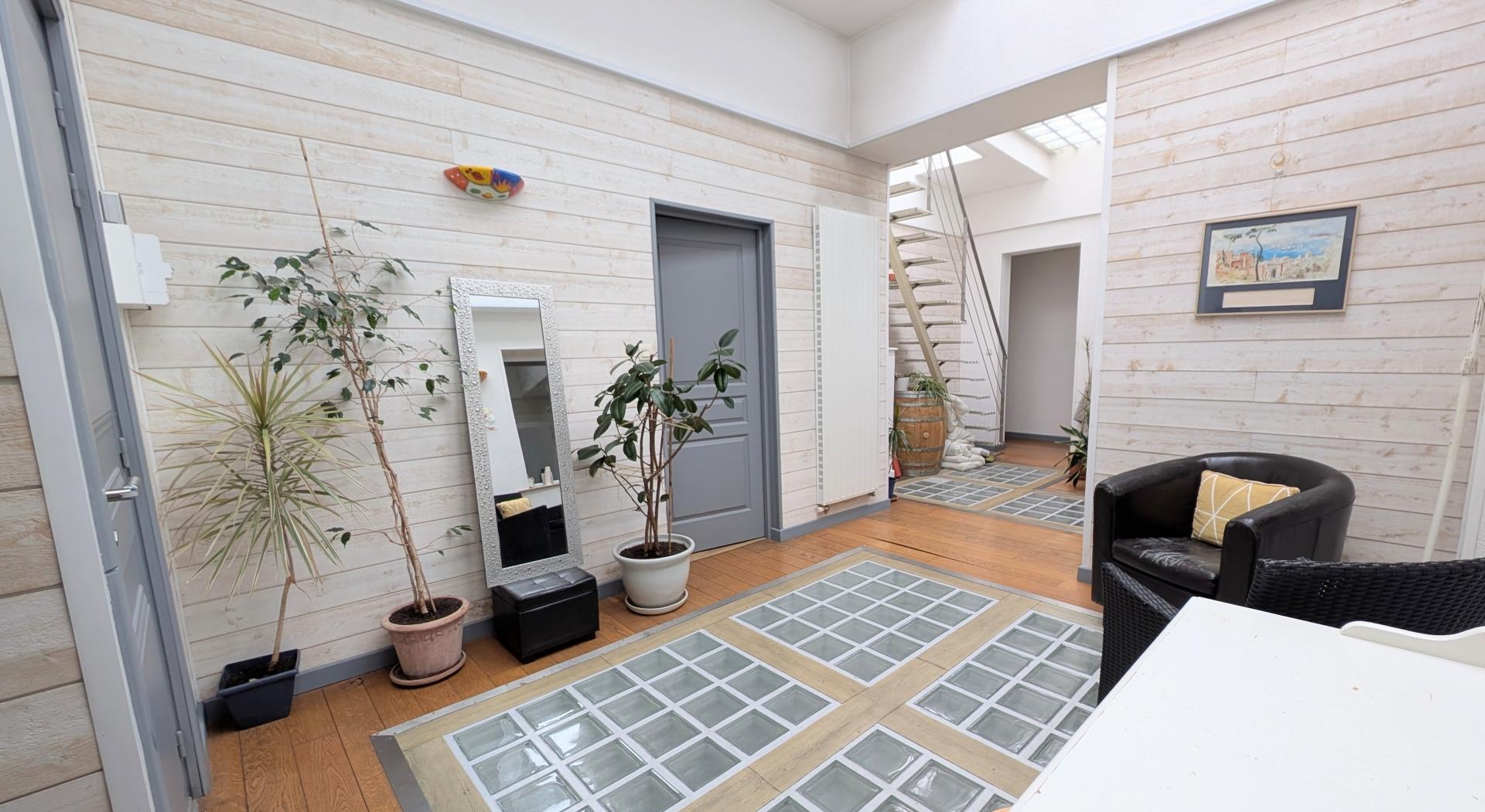 Miniature photo - 7 / 12