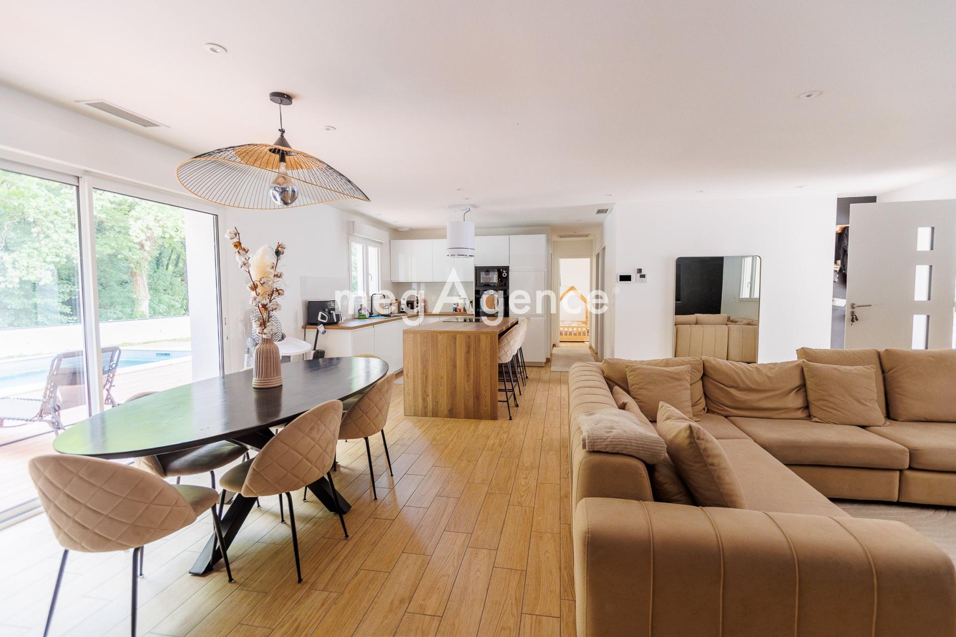 Miniature photo - 5 / 13