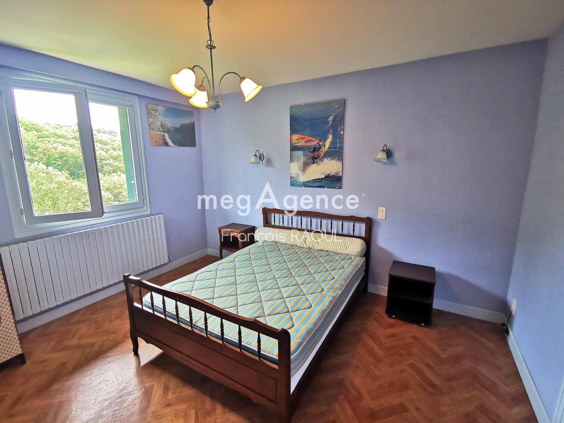 Miniature photo - 4 / 17