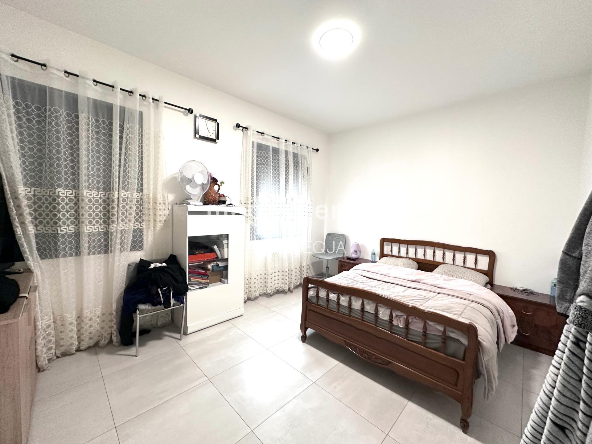 Miniature photo - 9 / 10