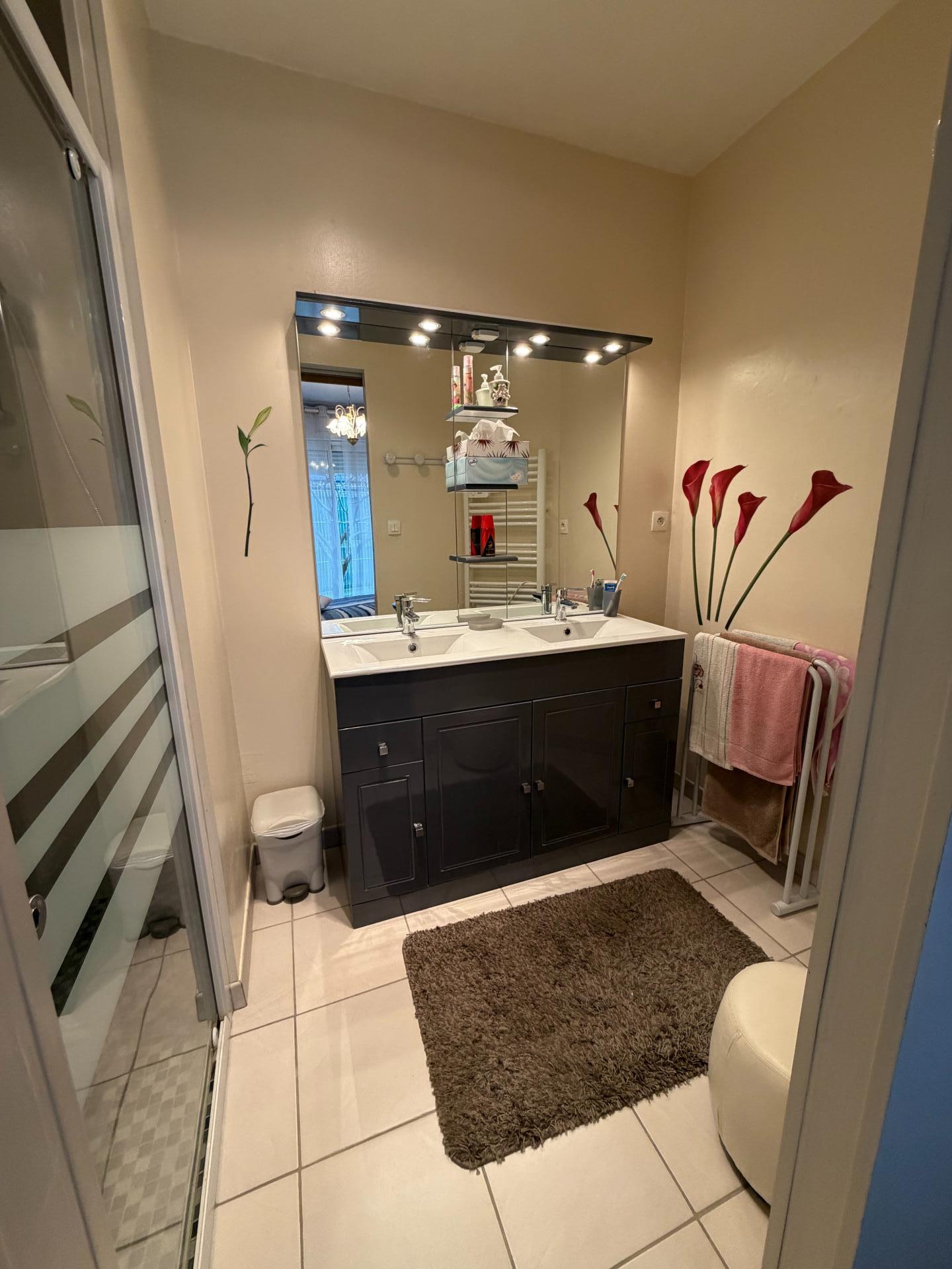 Miniature photo - 7 / 12