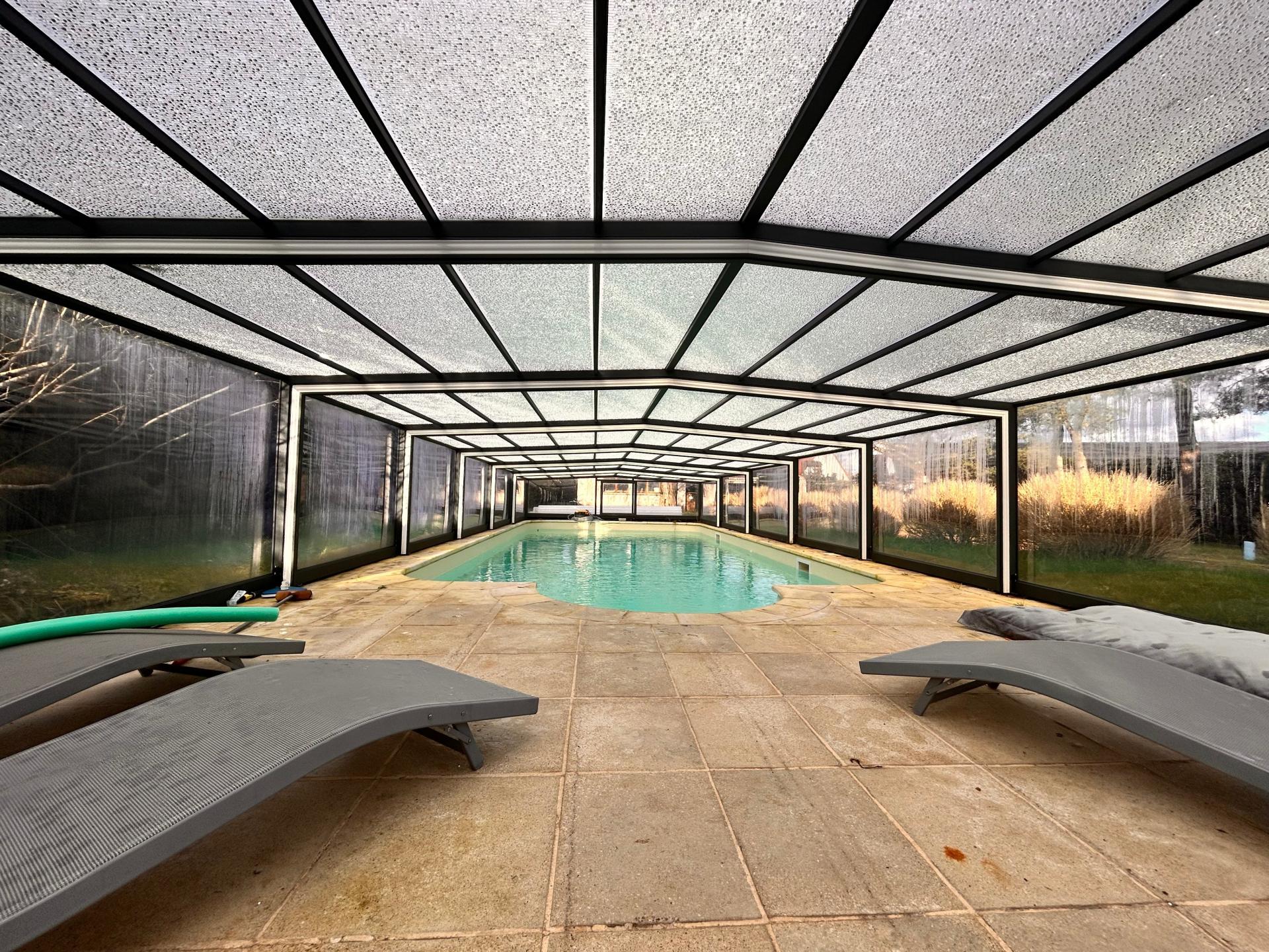 Miniature photo - 2 / 8