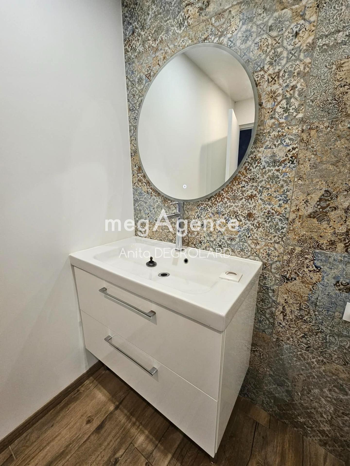 Miniature photo - 8 / 9