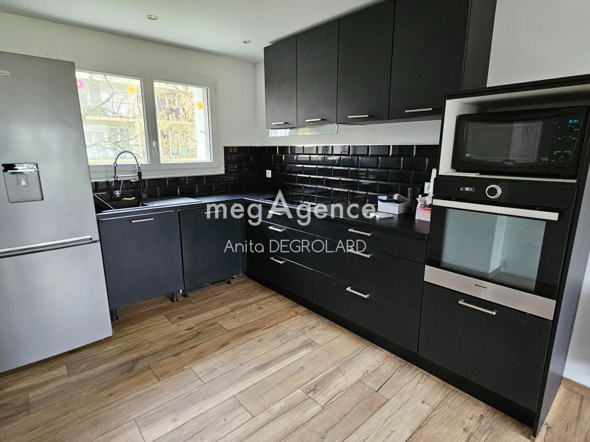 Miniature photo - 2 / 9