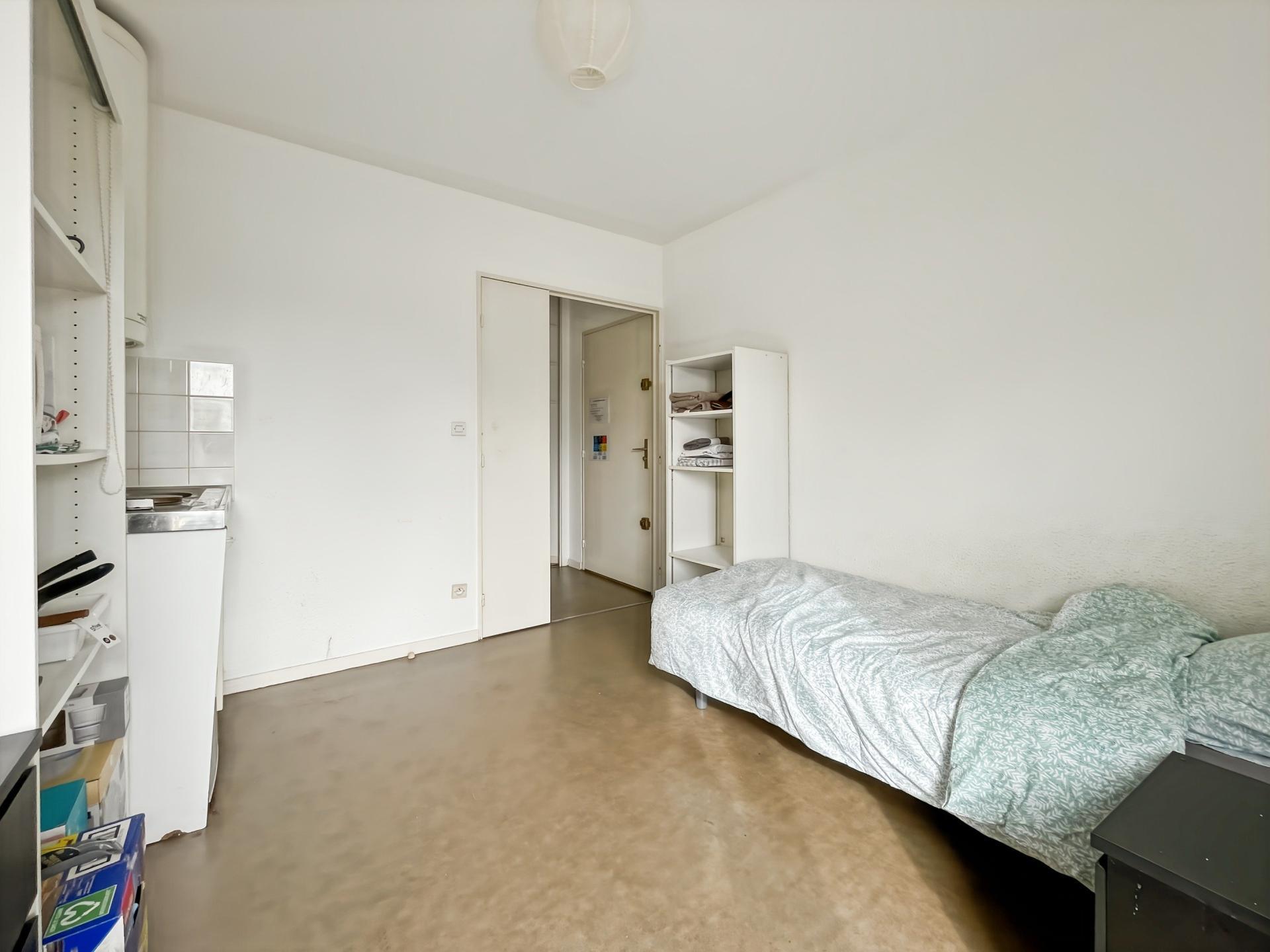 Miniature photo - 3 / 4