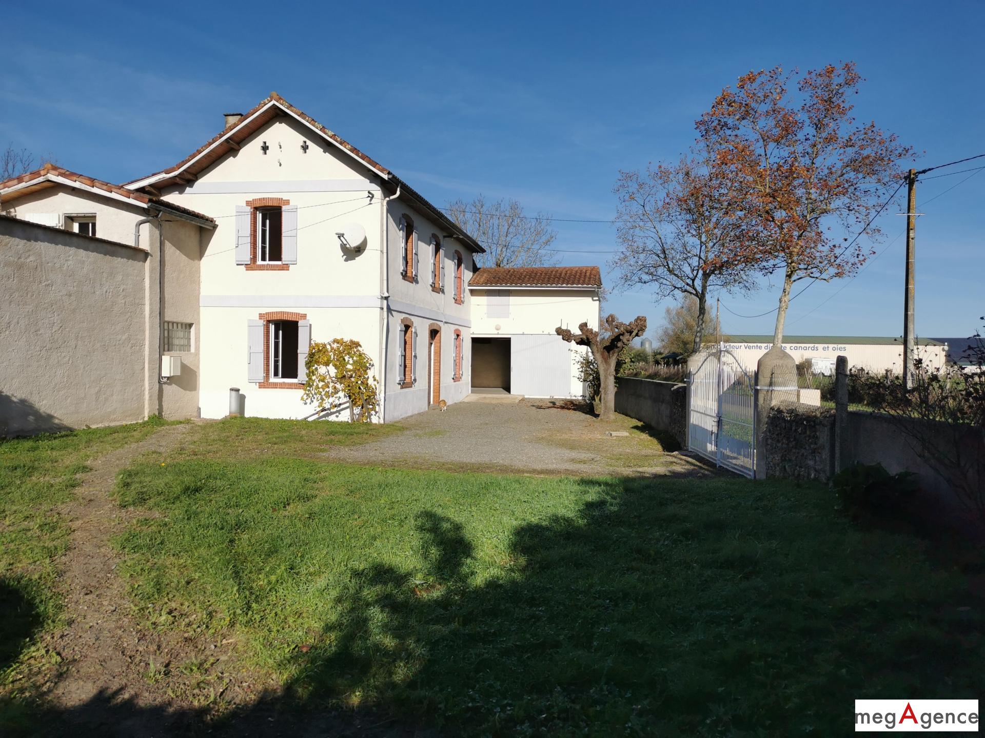 Miniature photo - 2 / 20