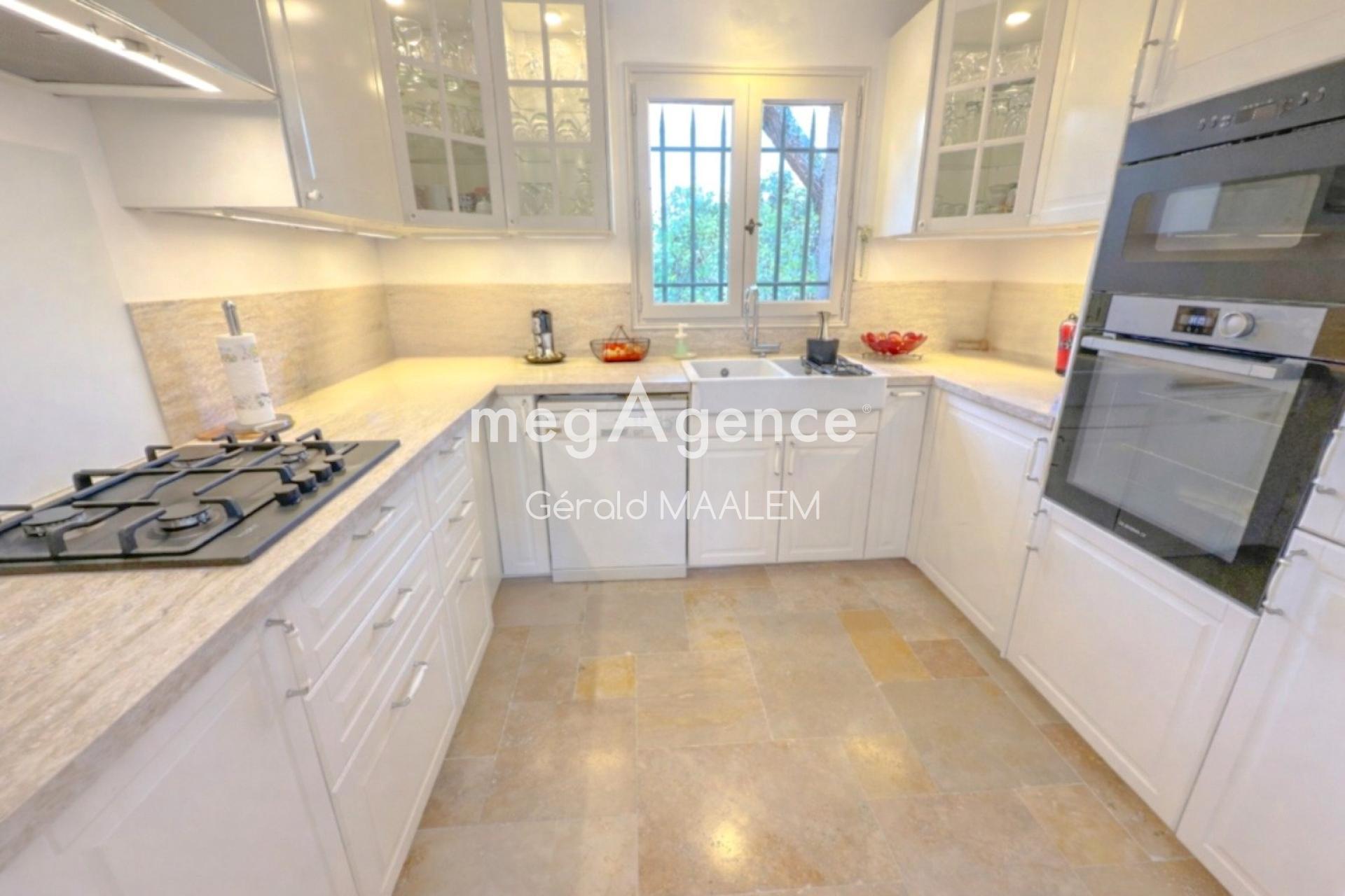 Miniature photo - 8 / 14