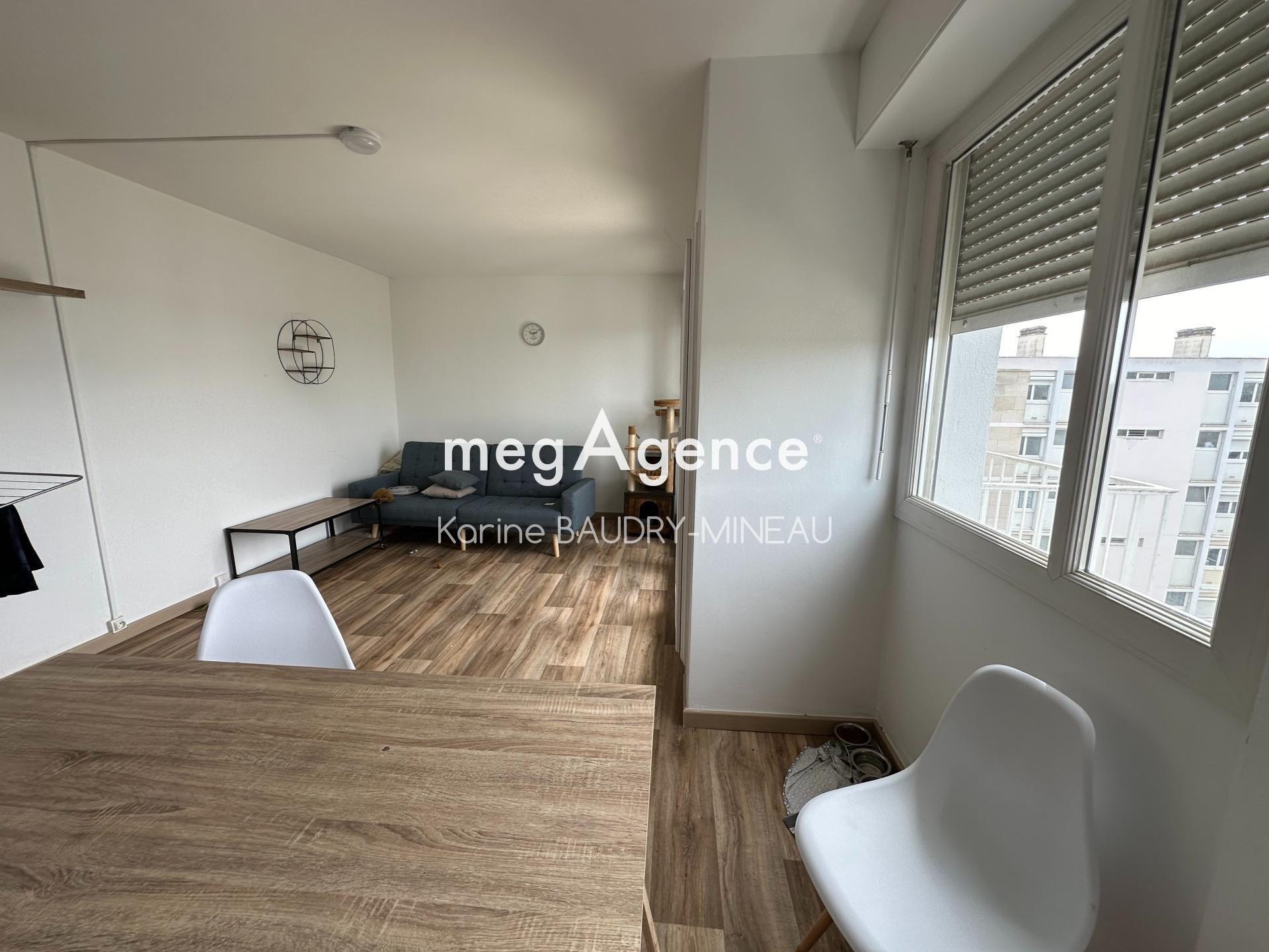 Miniature photo - 2 / 10