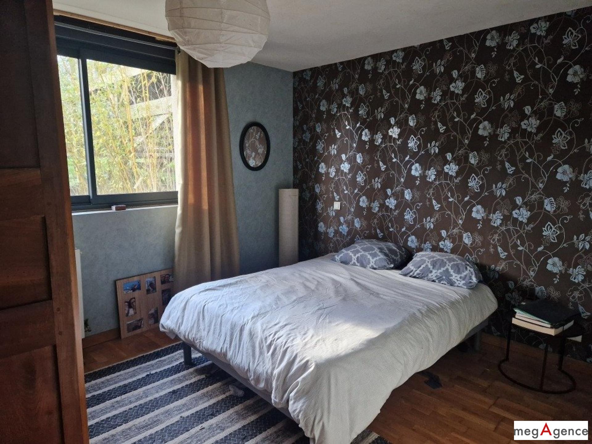 Miniature photo - 12 / 12