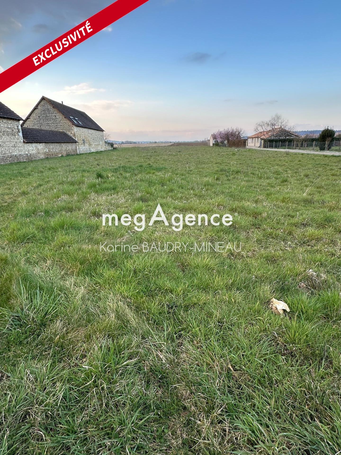 Terrain constructible à Bonneuil Matours