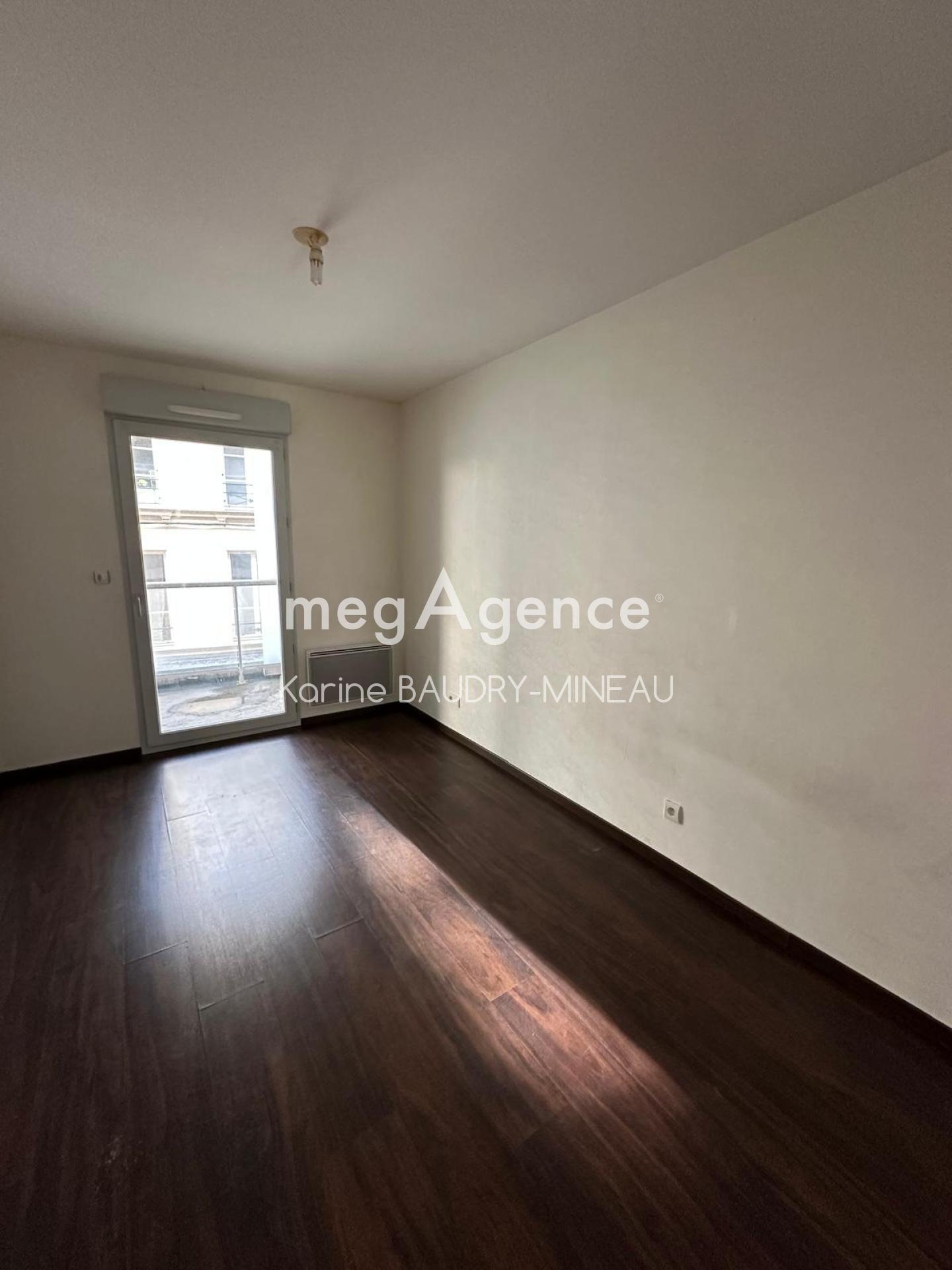 Miniature photo - 5 / 10