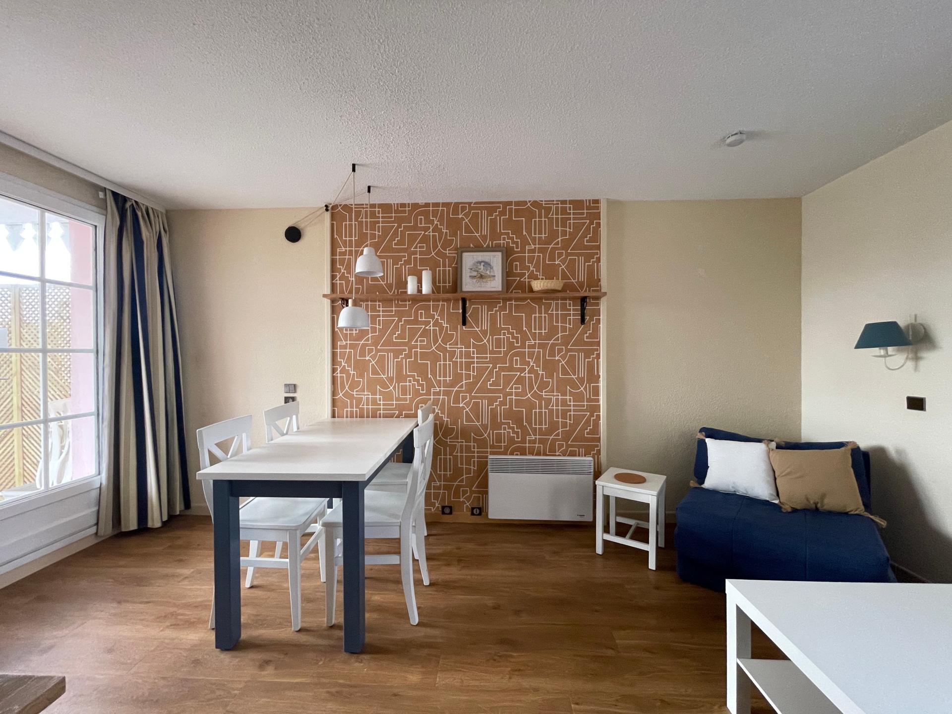 Miniature photo - 4 / 10