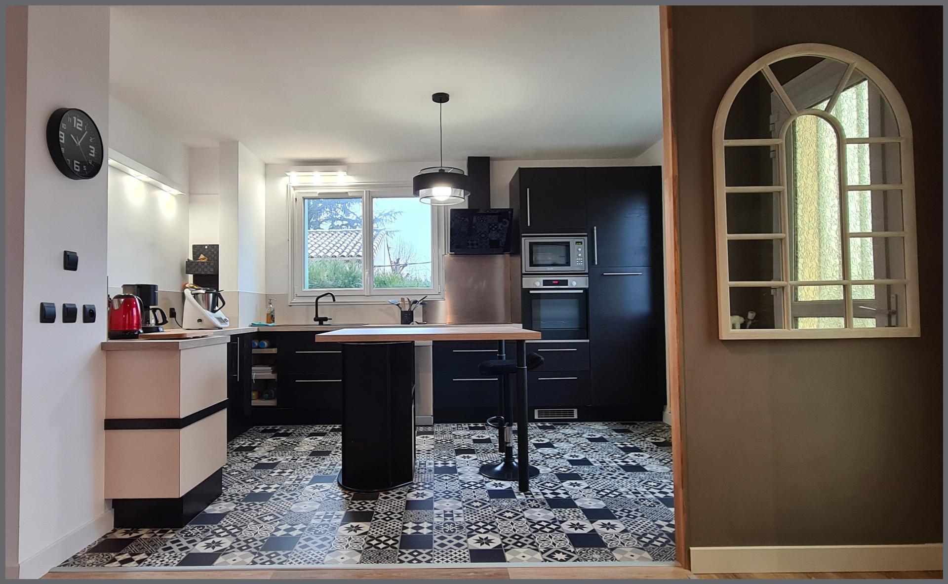 Miniature photo - 2 / 9